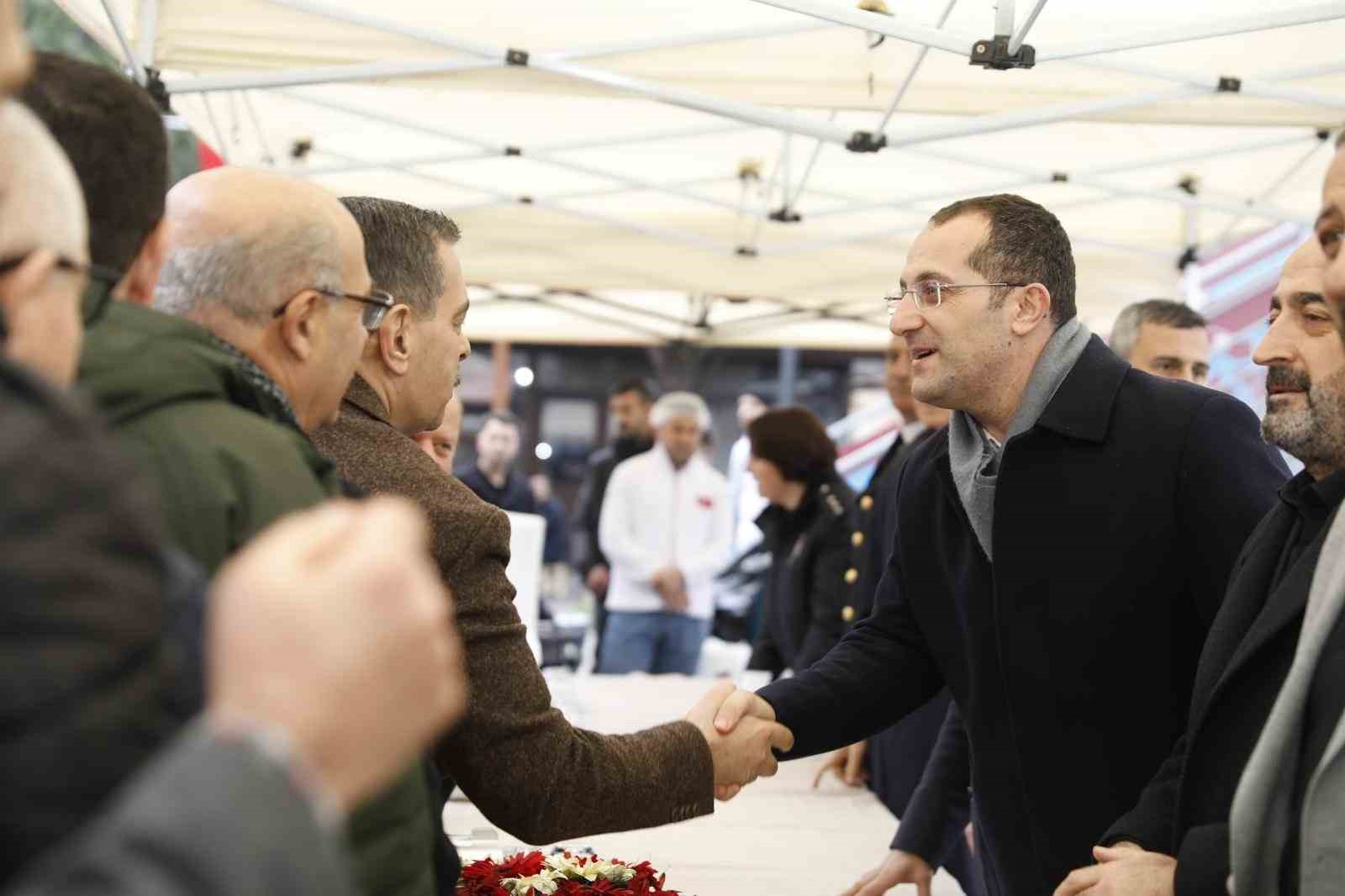 Akçaabat bayramda buluştu
Akçaabat bayramda buluştu