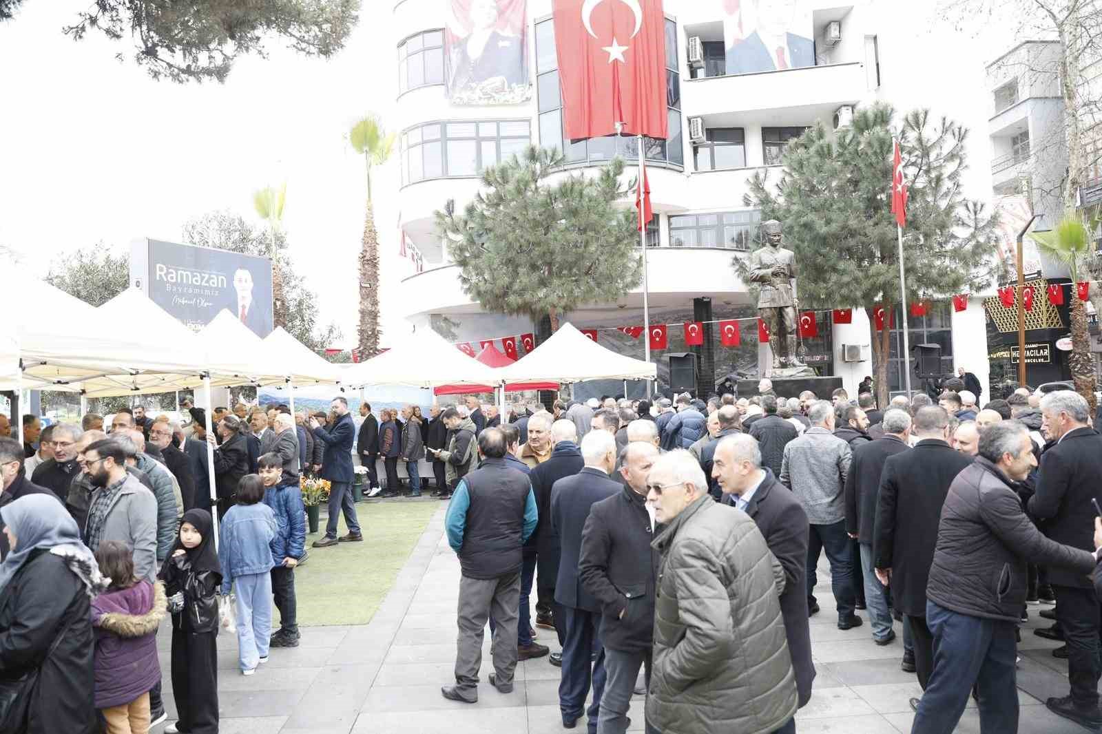 Akçaabat bayramda buluştu
Akçaabat bayramda buluştu