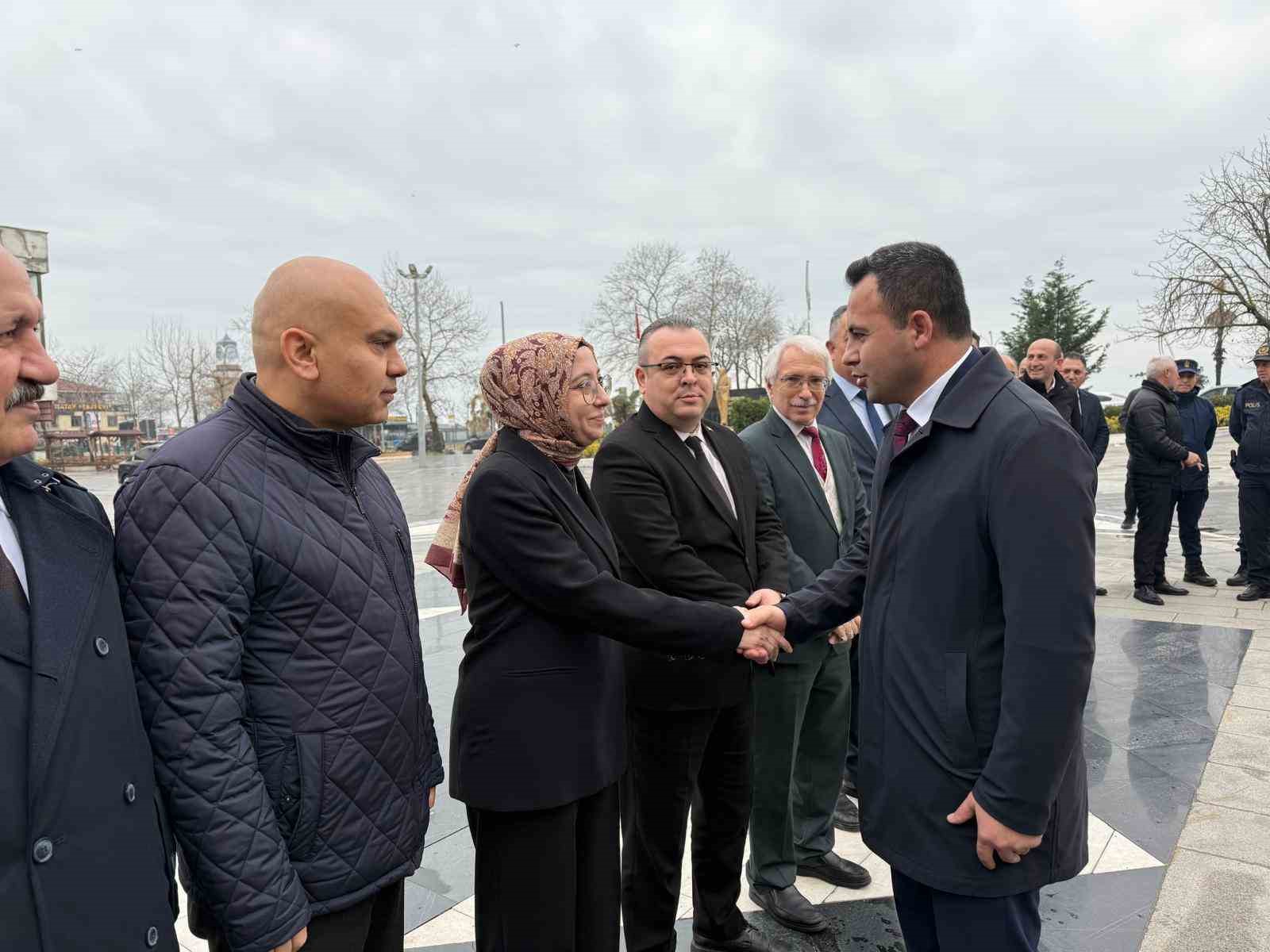 Akçakoca Kaymakamı Uzan görevine başladı
