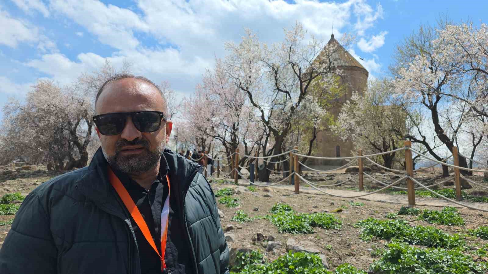 Akdamar Adası’nda 23 Nisan yoğunluğu
