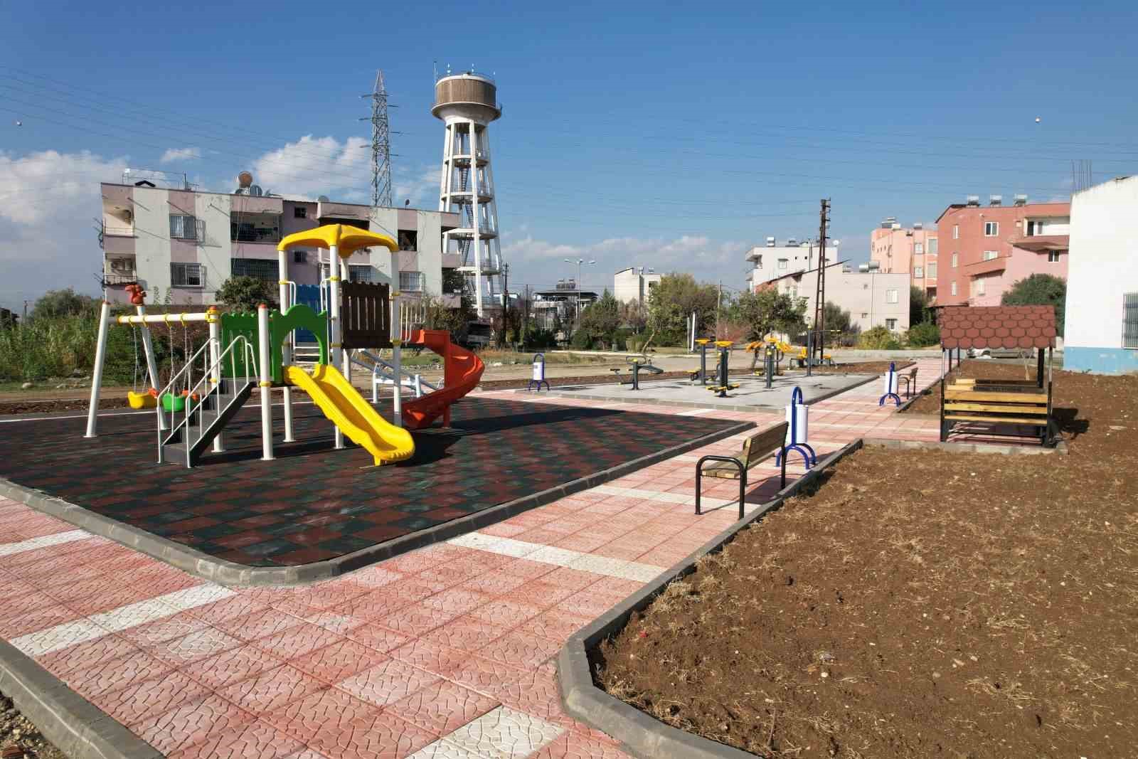 Akdeniz Belediyesi 6 parkı baştan sona yeniledi
