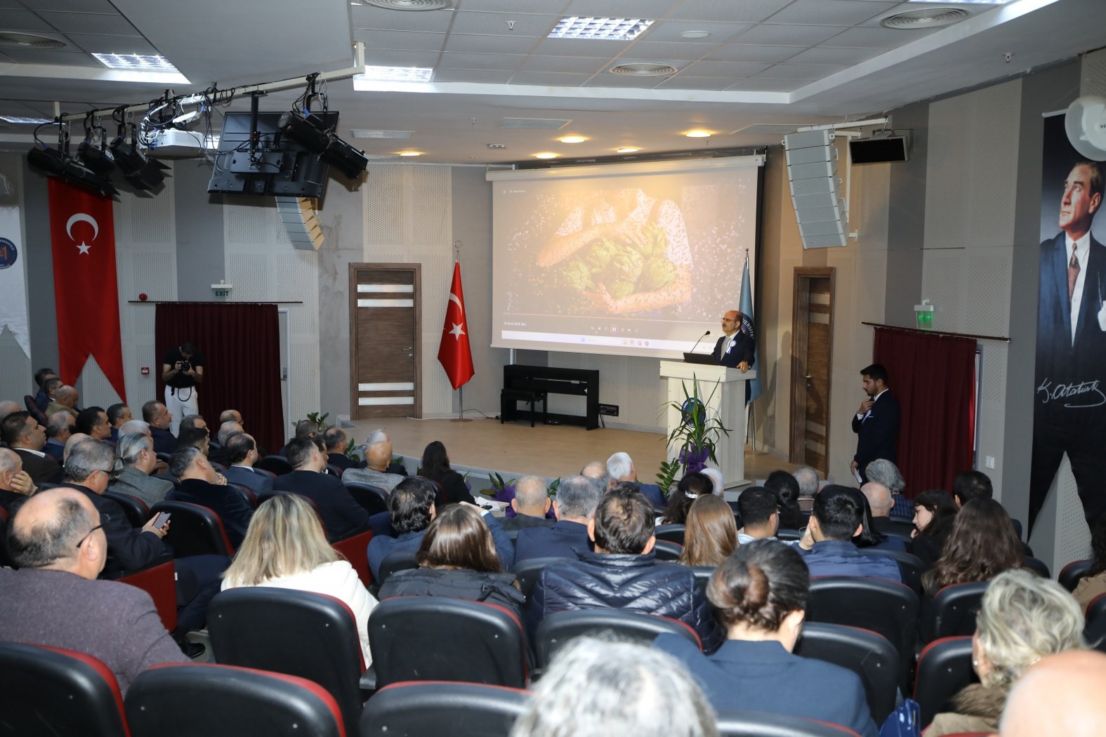 Akdeniz Üniversitesi’nde tarımsal öğretimin 180. yılı kutlandı
