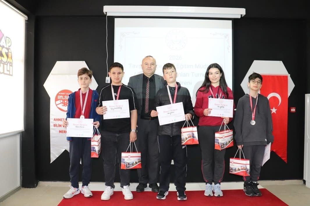 Akıl ve Zeka Oyunları Turnuvası’na Kuruçay damgası
