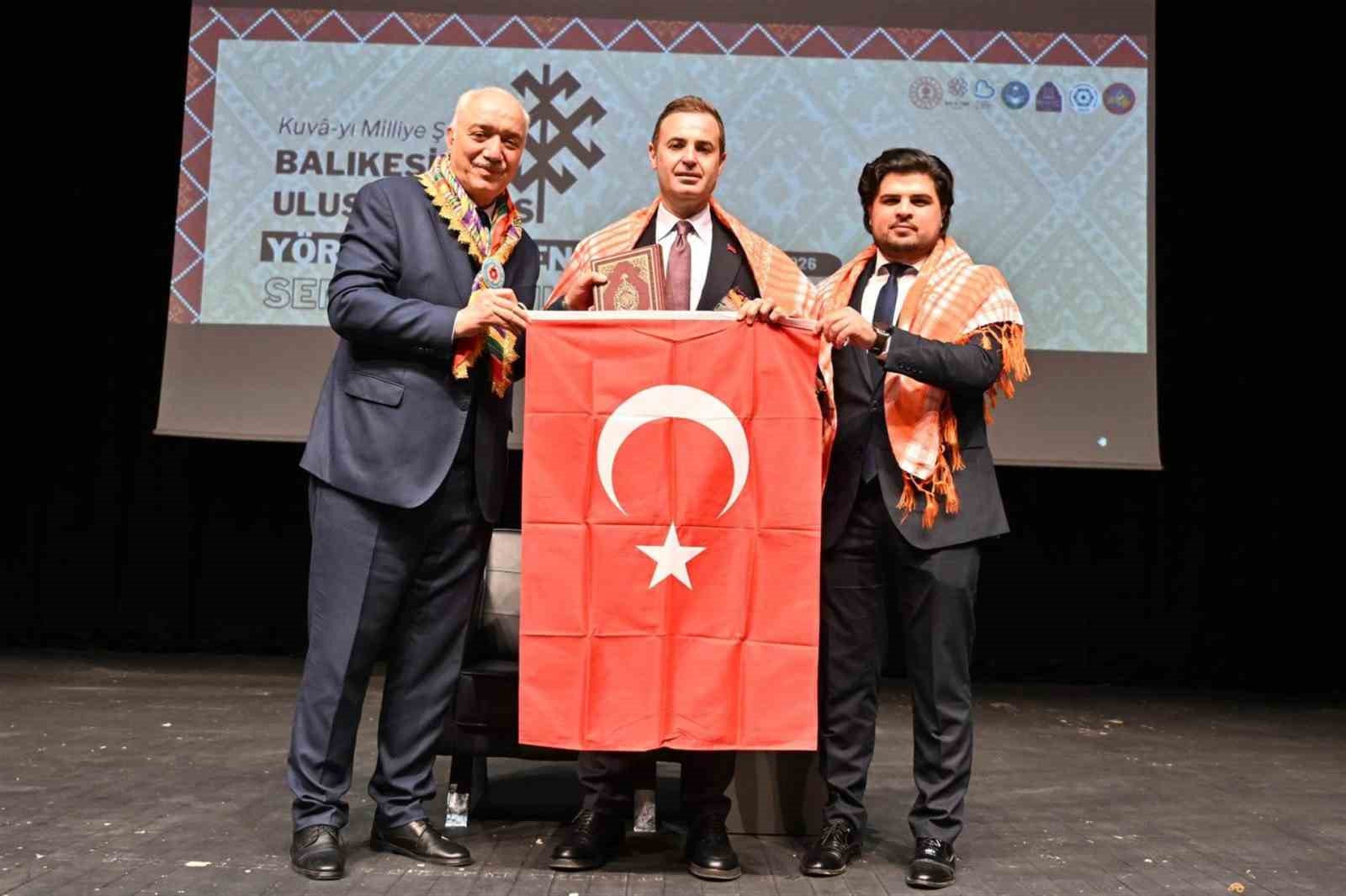 Akın, "Balıkesir, milli birliğin ve beraberliğin tam merkezidir"
