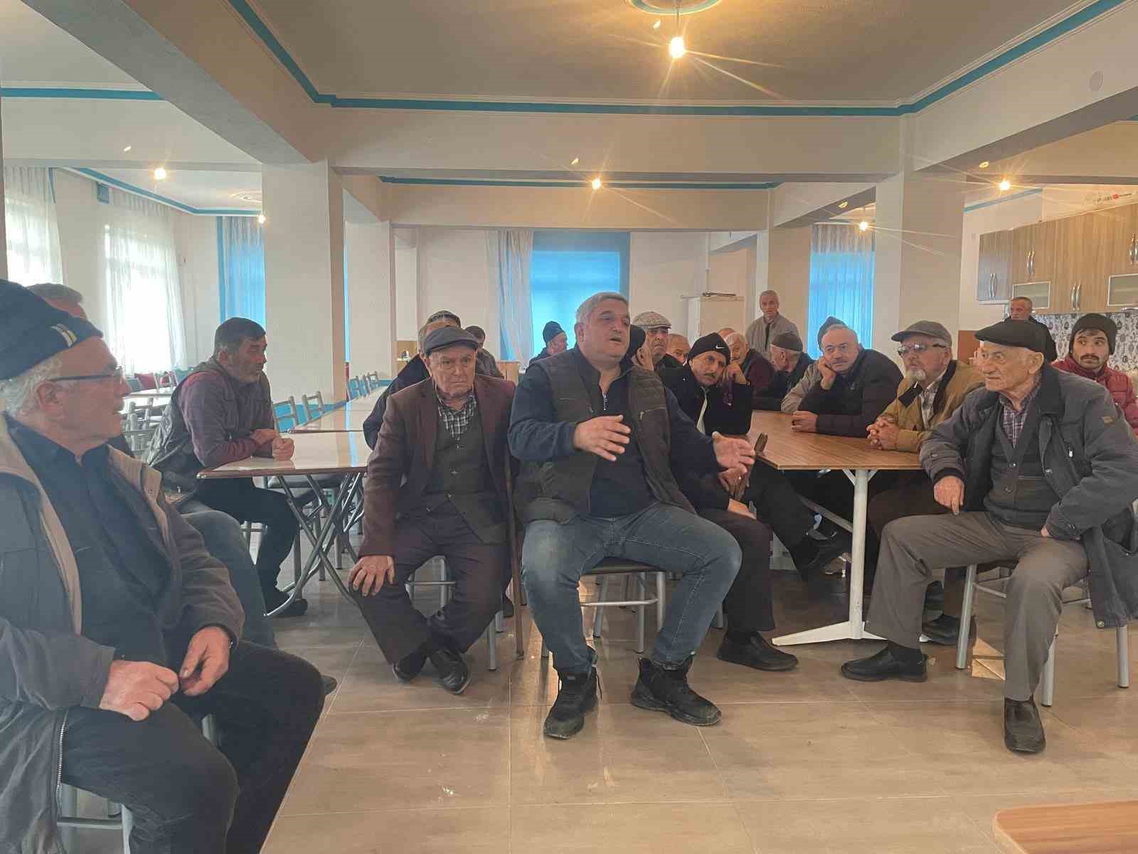 Akpınar köyünde üreticinin talepleri dinlendi
