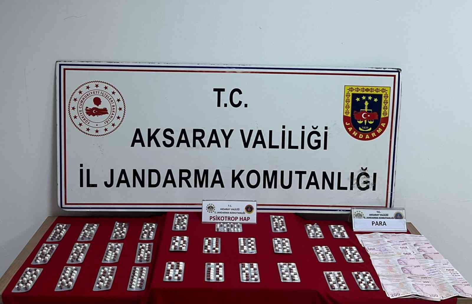 Aksaray’da jandarmadan 6 adrese eş zamanlı uyuşturucu baskını: 5 tutuklama
