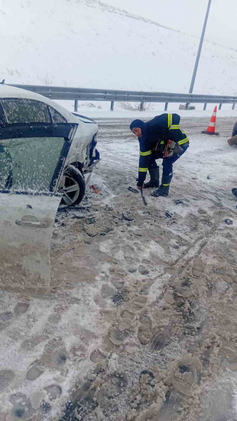 Aksaray’da trafik kazası: 3 yaralı

