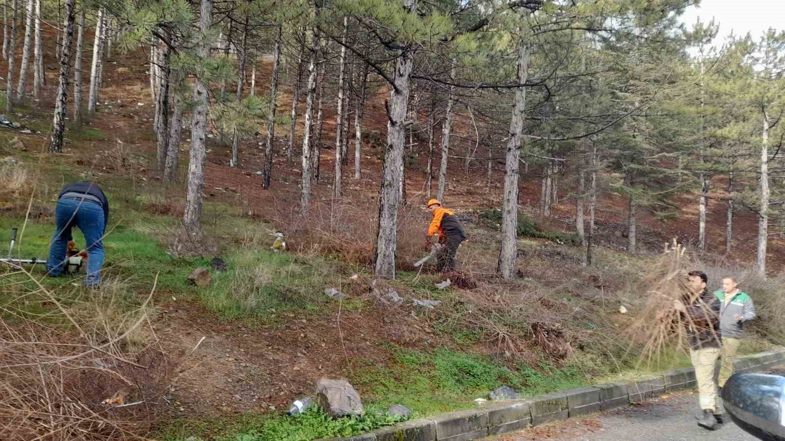 Akşehir’de orman yangınlarına karşı örnek çalışma
Akşehir’de orman yangınlarına karşı örnek çalışma