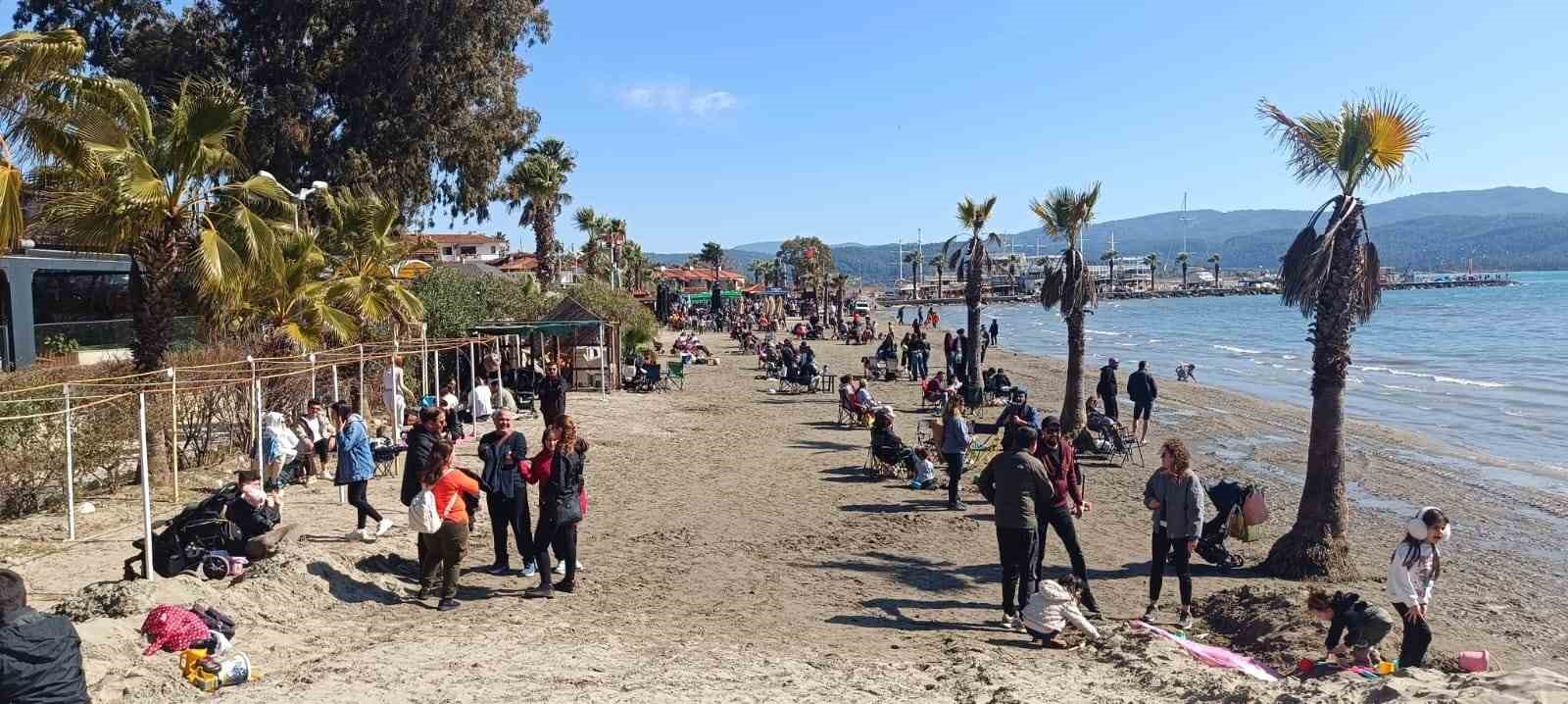 Akyaka’da 8 Mart kutlaması renkli görüntülere sahne oldu
