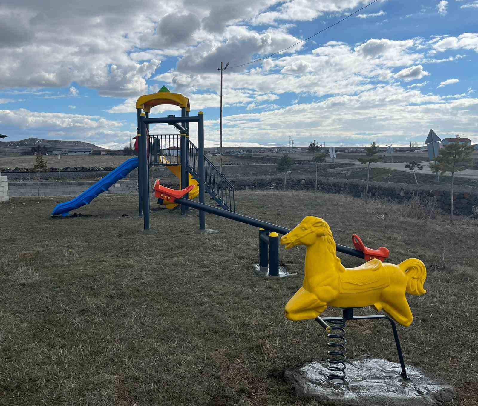 Akyaka’da çocuklara park müjdesi gerçek oldu
