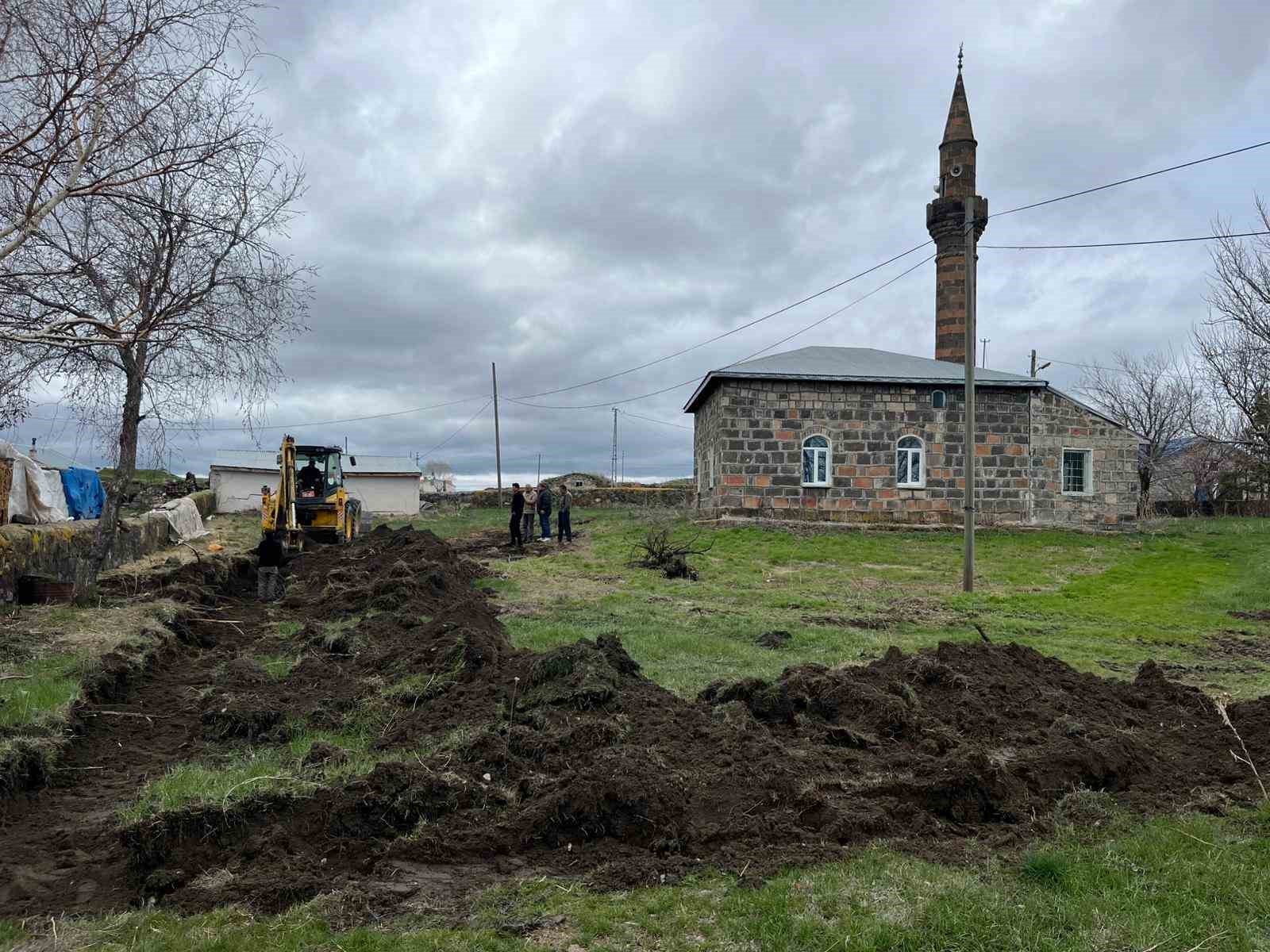 Akyaka’da örnek dayanışma: Minik Asya’dan büyük destek
