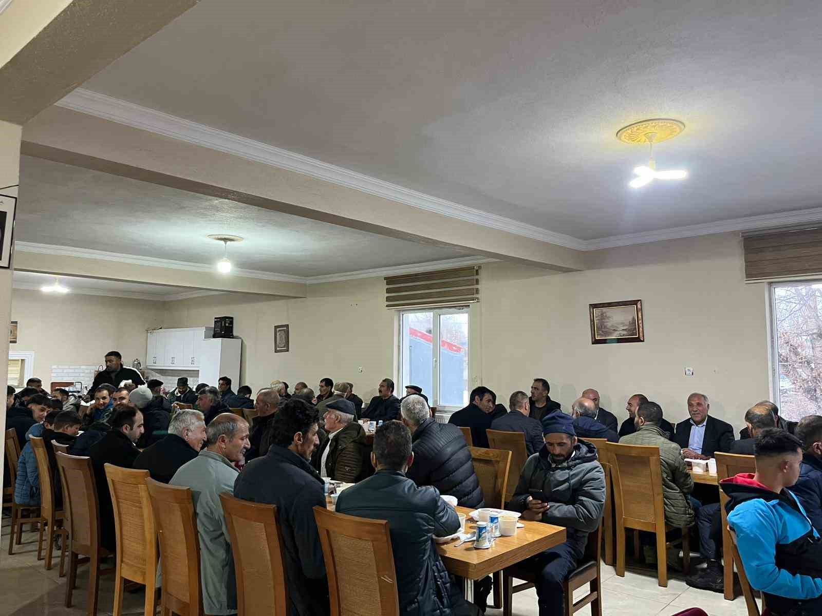 Akyakalılar iftar sofrasında buluştu
