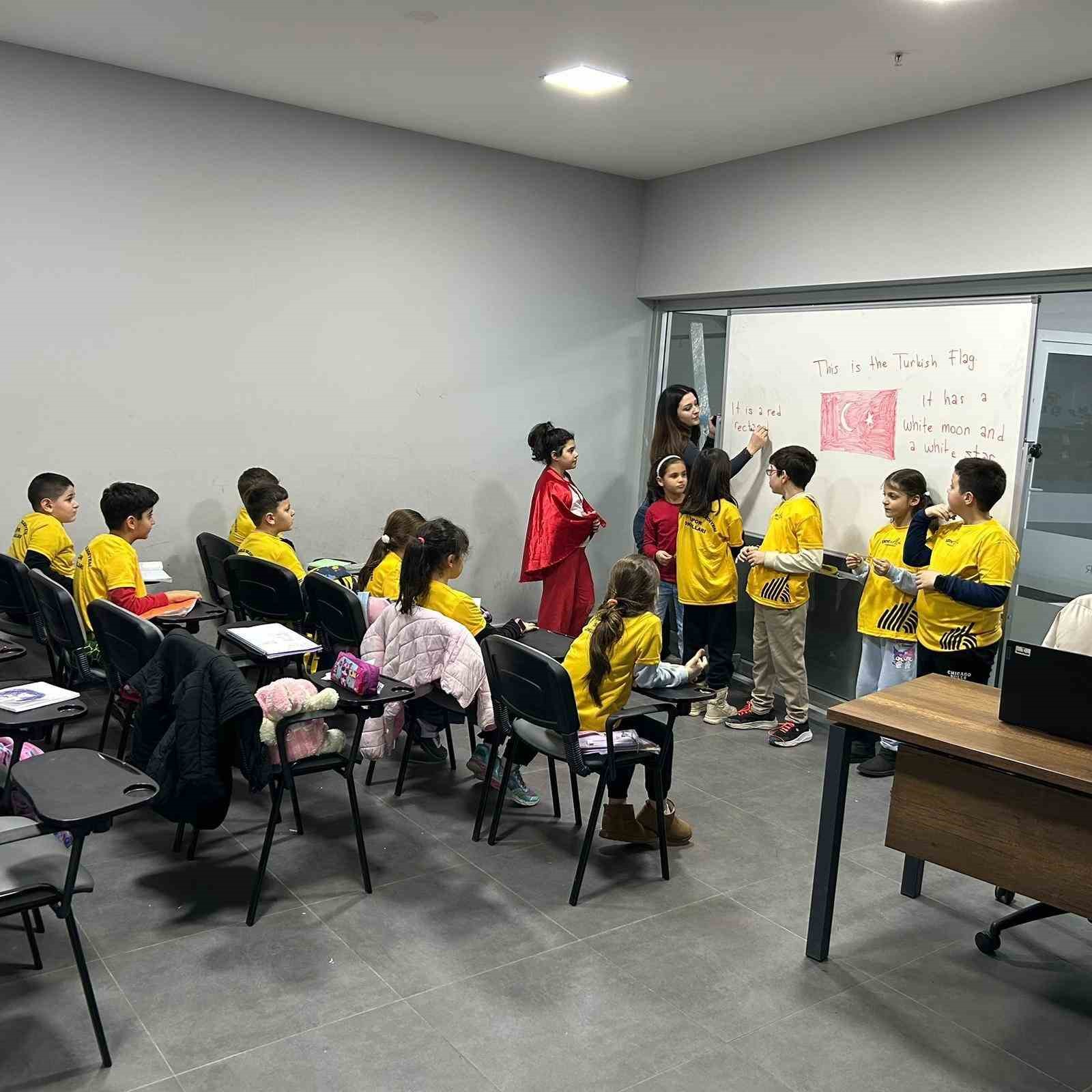 Ala Mekan’da bayrak sevgisi
