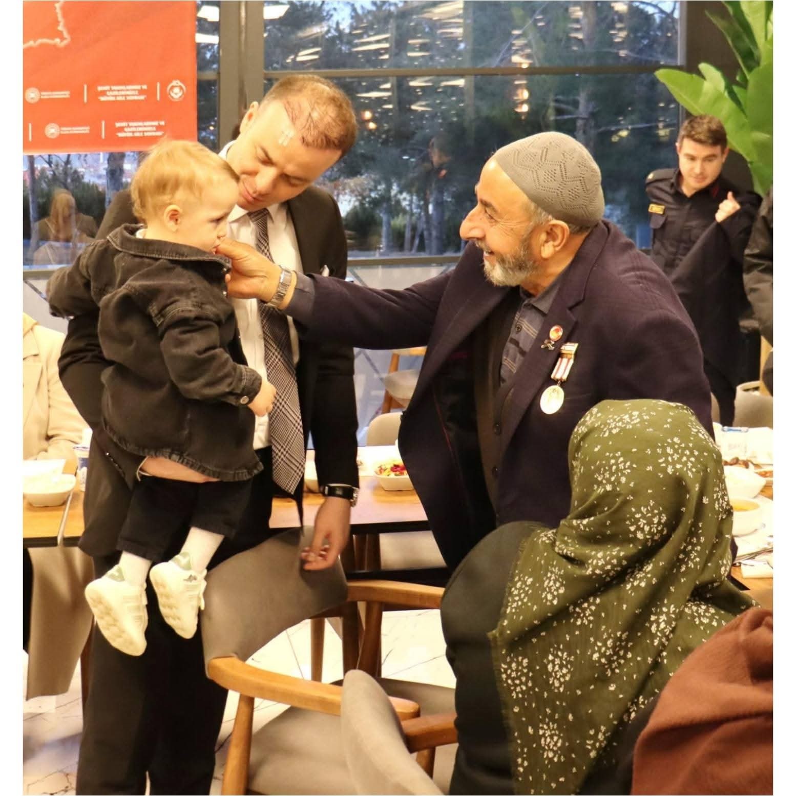 Alaca’da şehit aileleri ve gaziler iftarda buluştu
