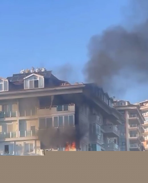 Alanya’da apartman balkonunda çıkan yangın korkuttu
