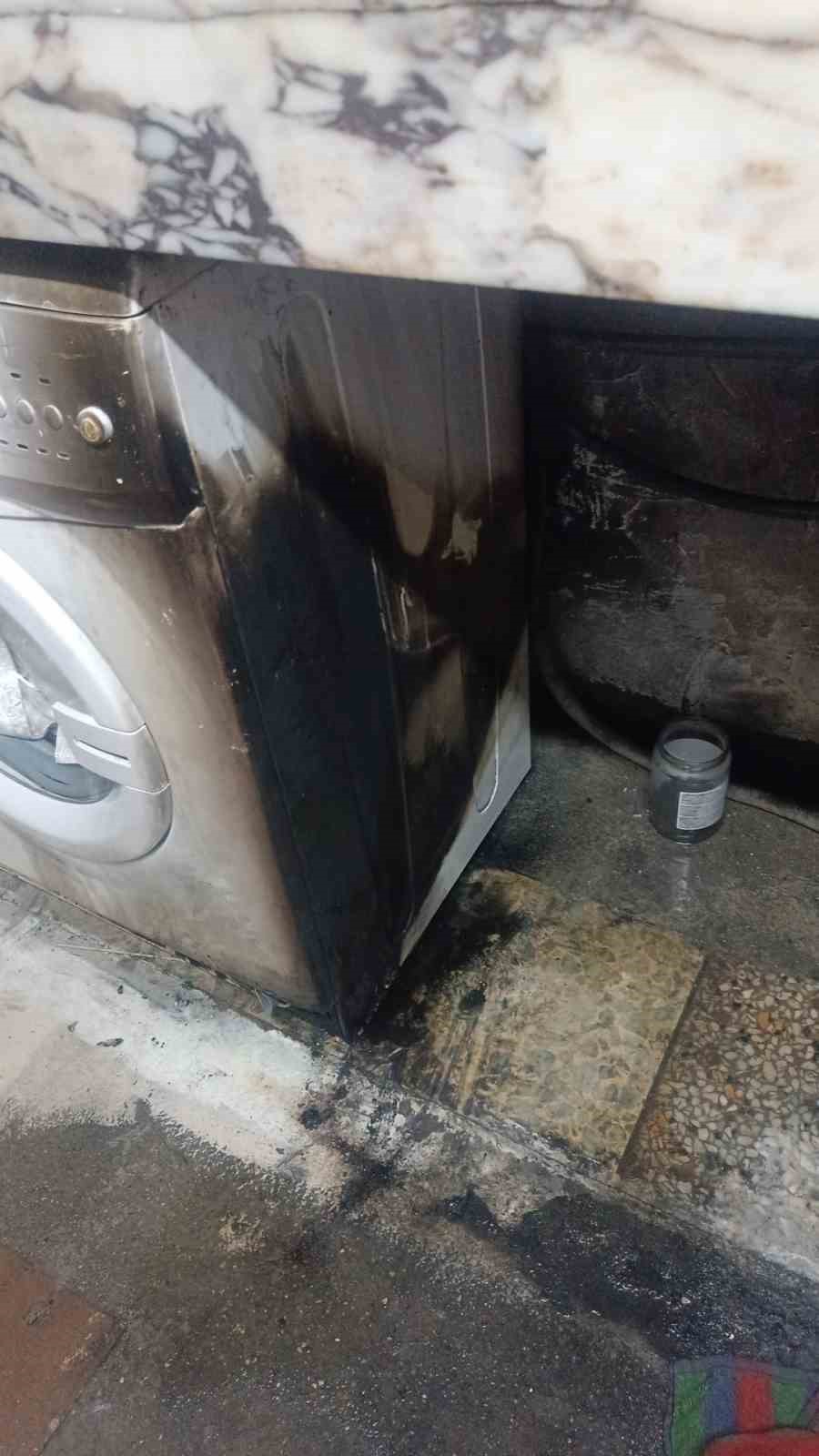 Alanya’da çamaşır makinesi yangını korkuttu
