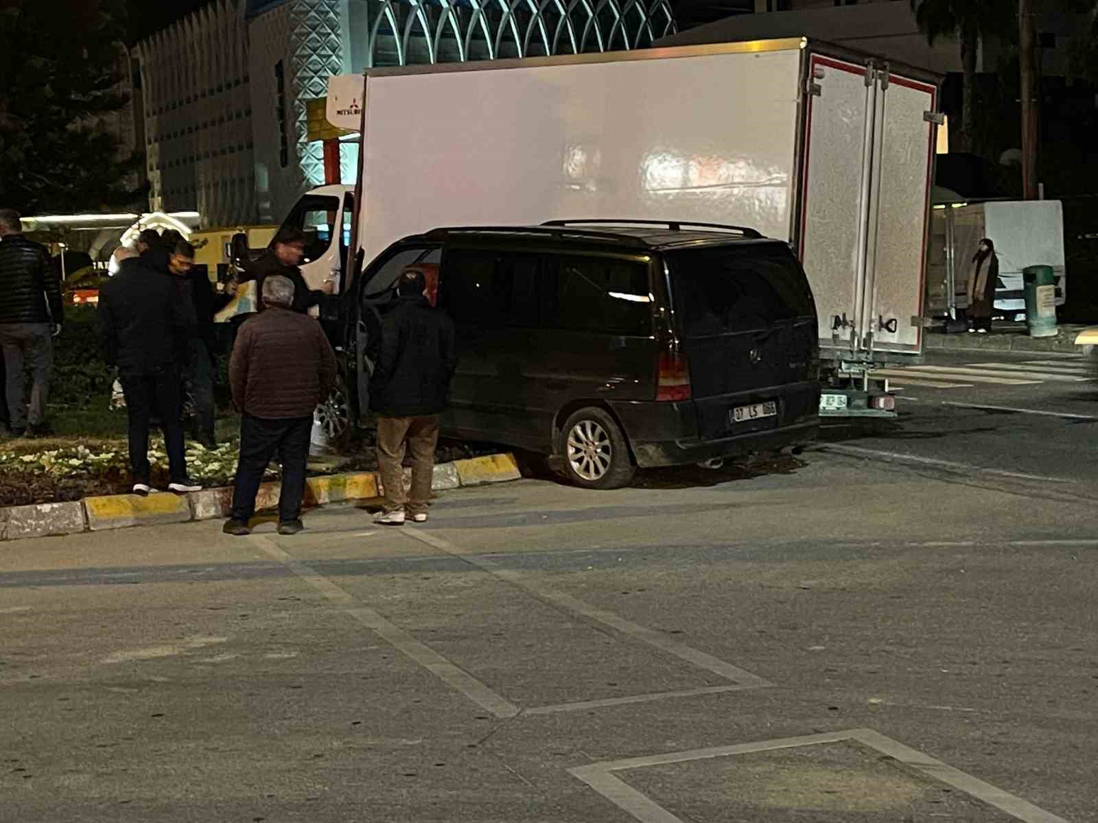 Alanya’da kavşakta kaza: 1 yaralı
