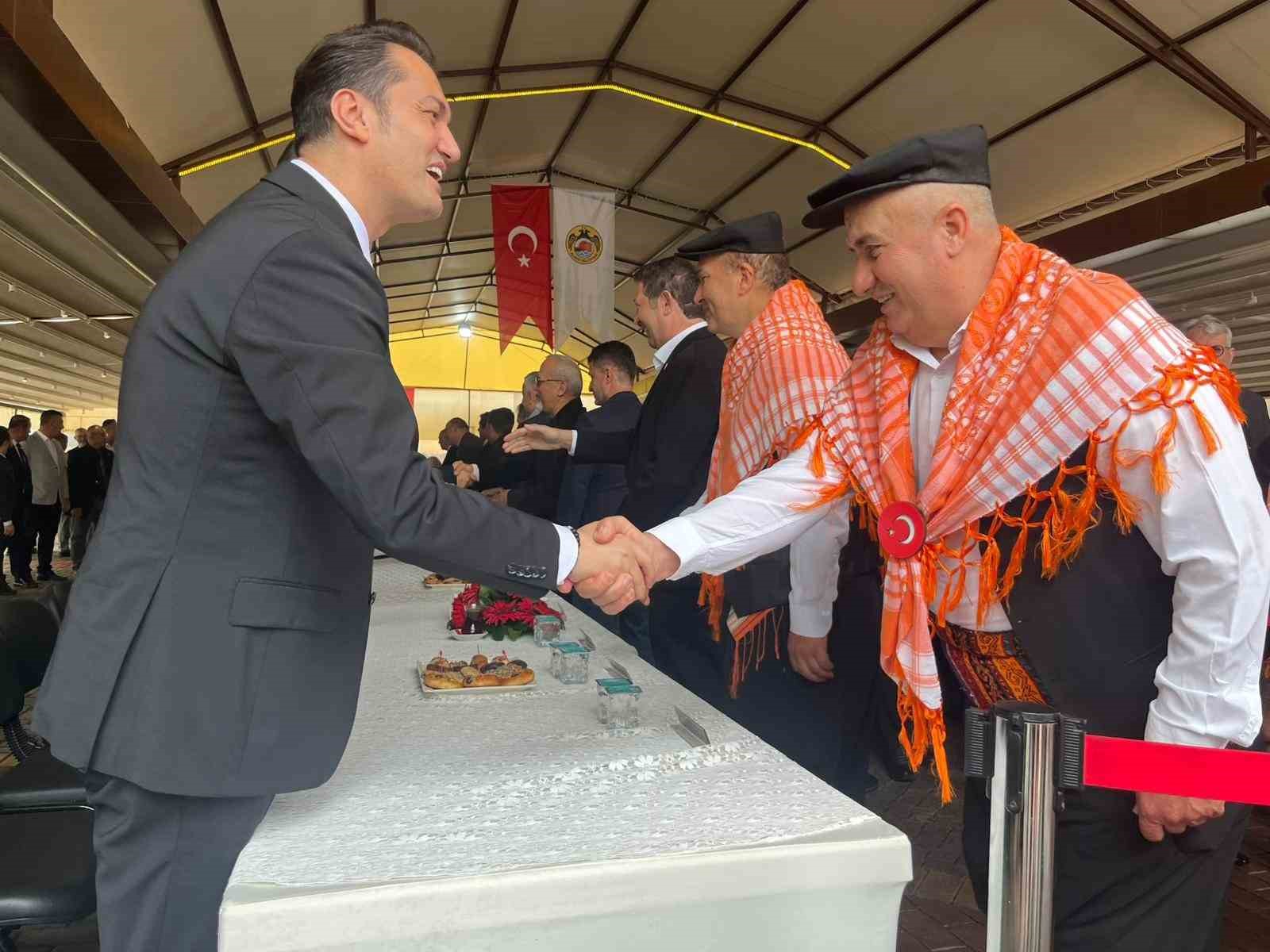 Alanya’da protokol bayramlaştı
