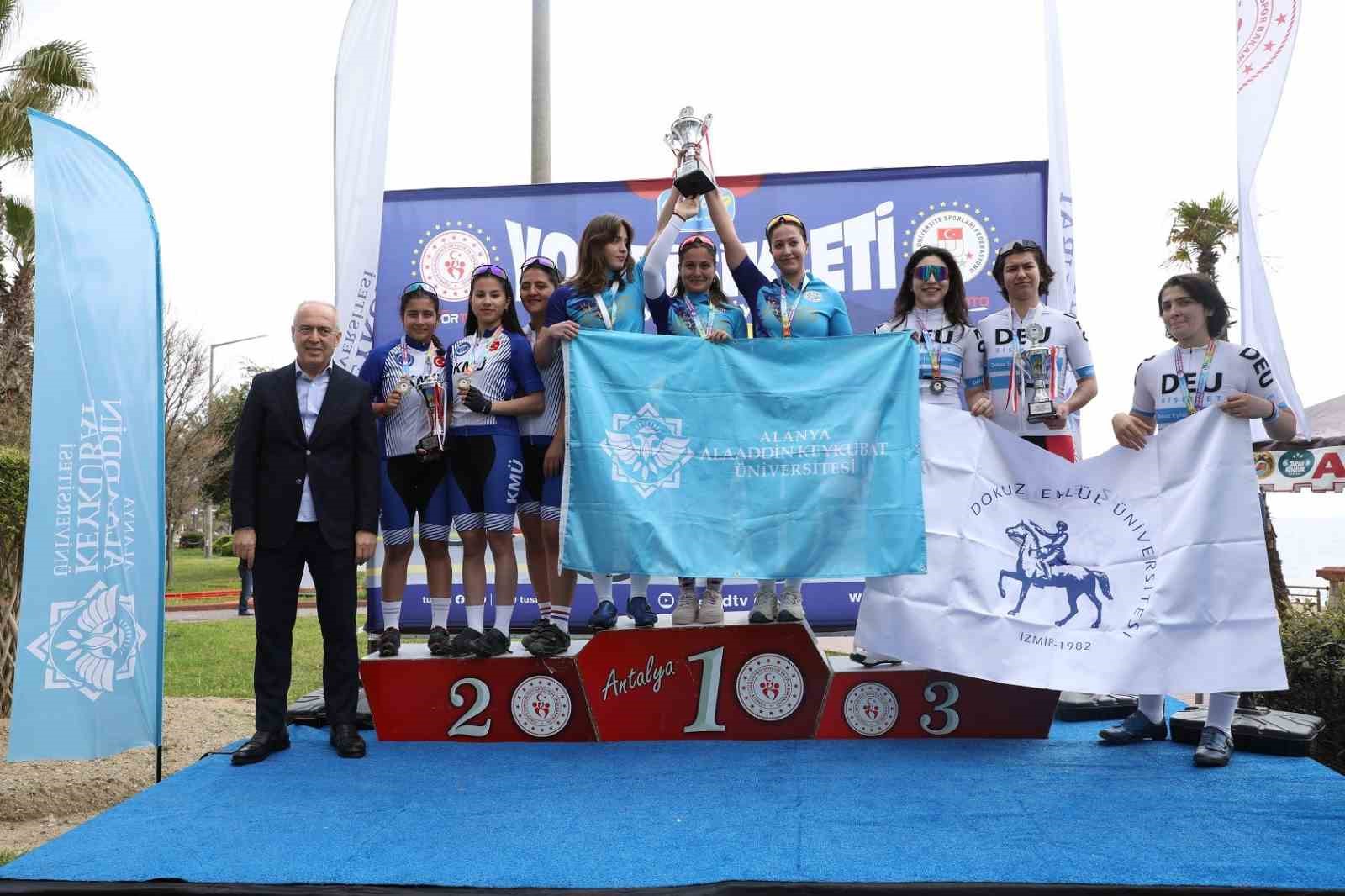 Alanya’da ÜNİLİG Yol ve Dağ Bisikleti Türkiye Şampiyonası başladı
