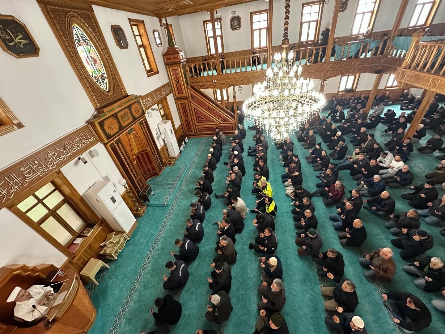 Alaplı’da şehitler için 450 hatim duası
