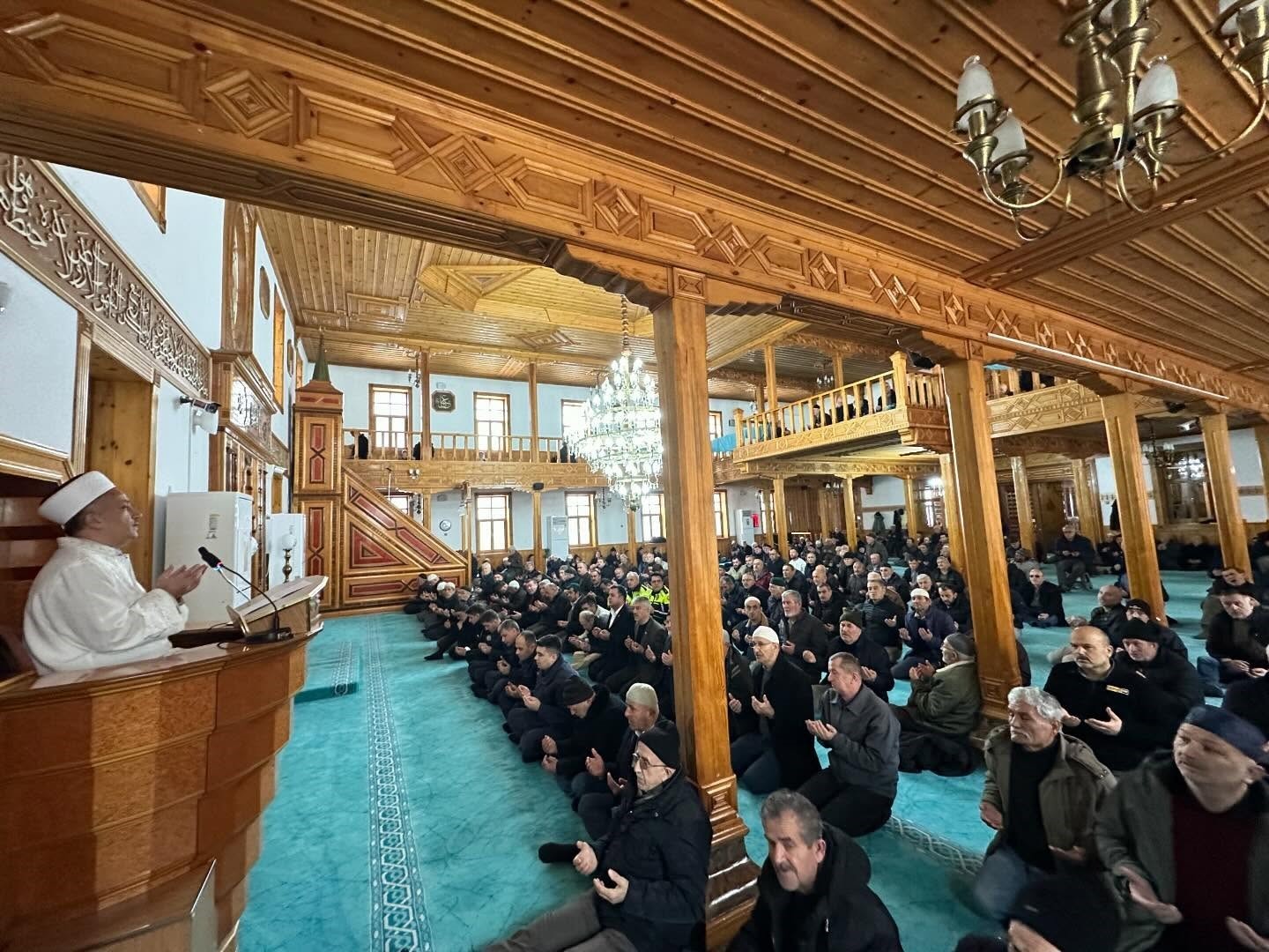 Alaplı’da şehitler için 450 hatim duası
