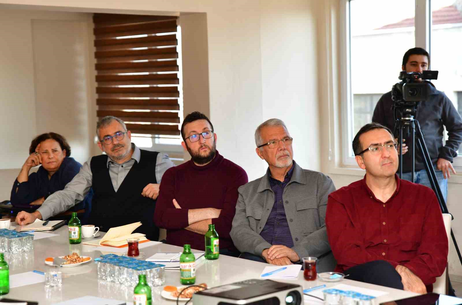 Alaşehir’in kalbi yeniden tasarlanacak
Alaşehir’in kalbi yeniden tasarlanacak