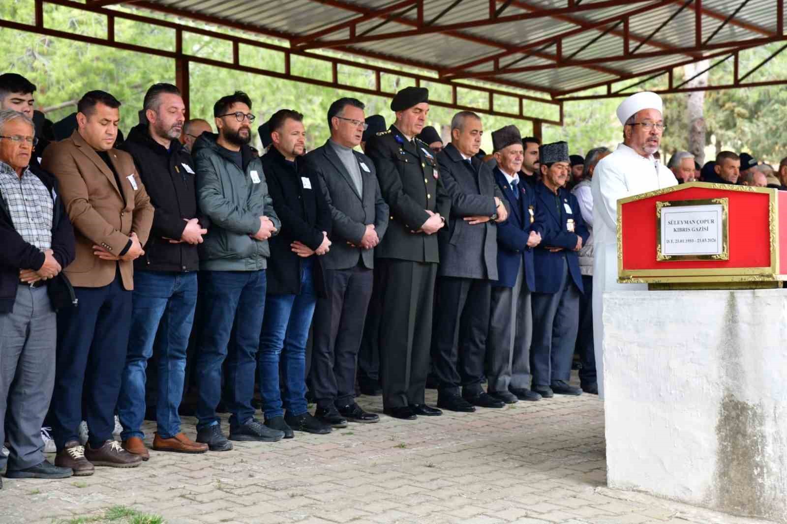 Alaşehirli Kıbrıs Gazisi son yolculuğuna uğurlandı
