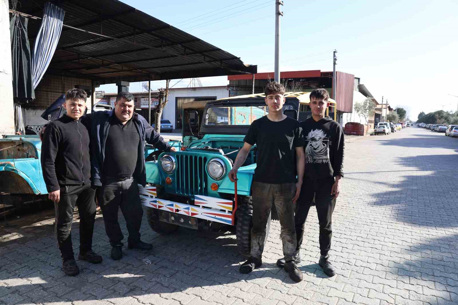 Ali Usta’nın elinde metal yığınları nostaljik bir araca dönüşüyor
