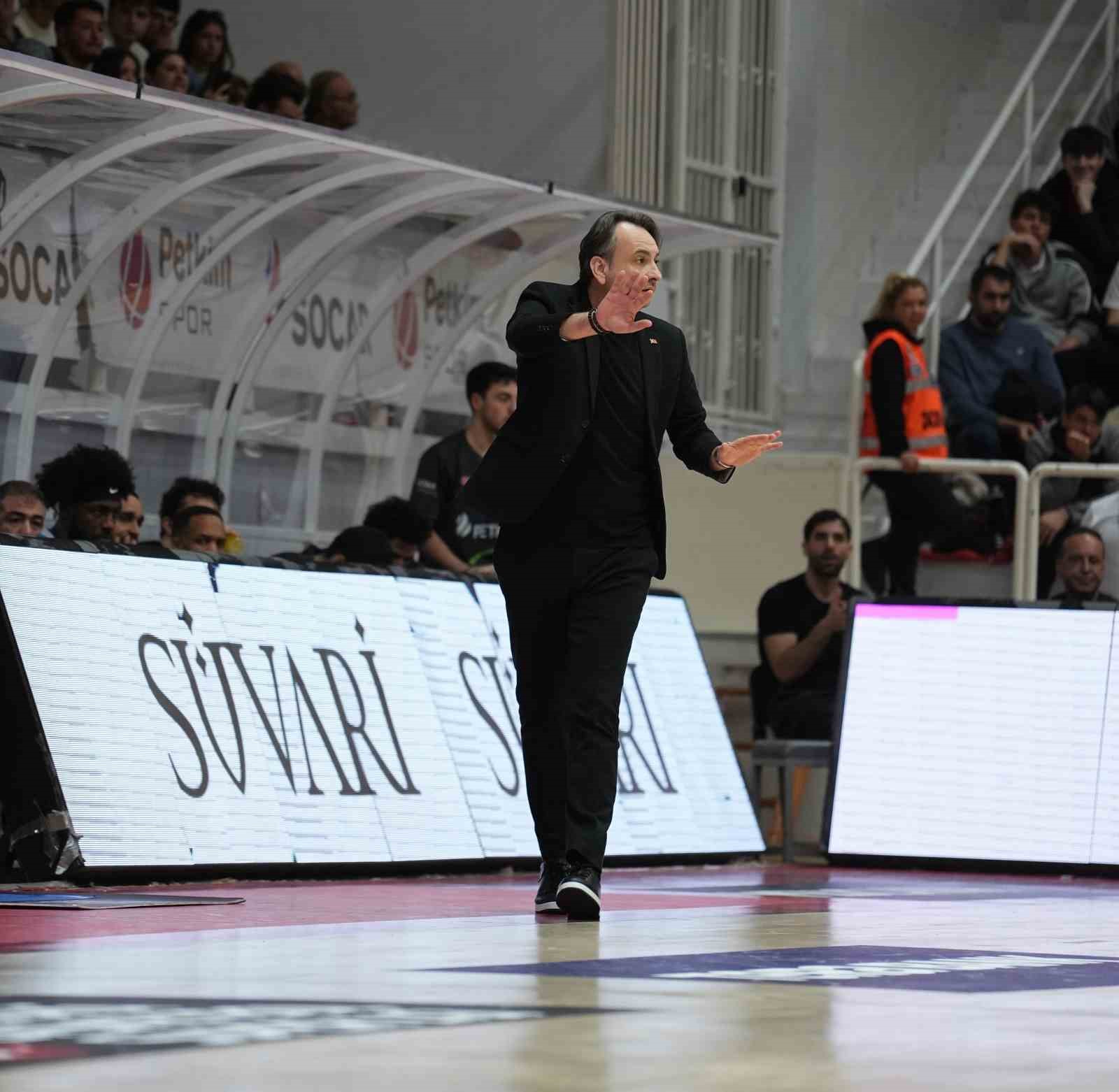 Aliağa Petkimspor’da Özhan Çıvgın dönemi sona erdi
