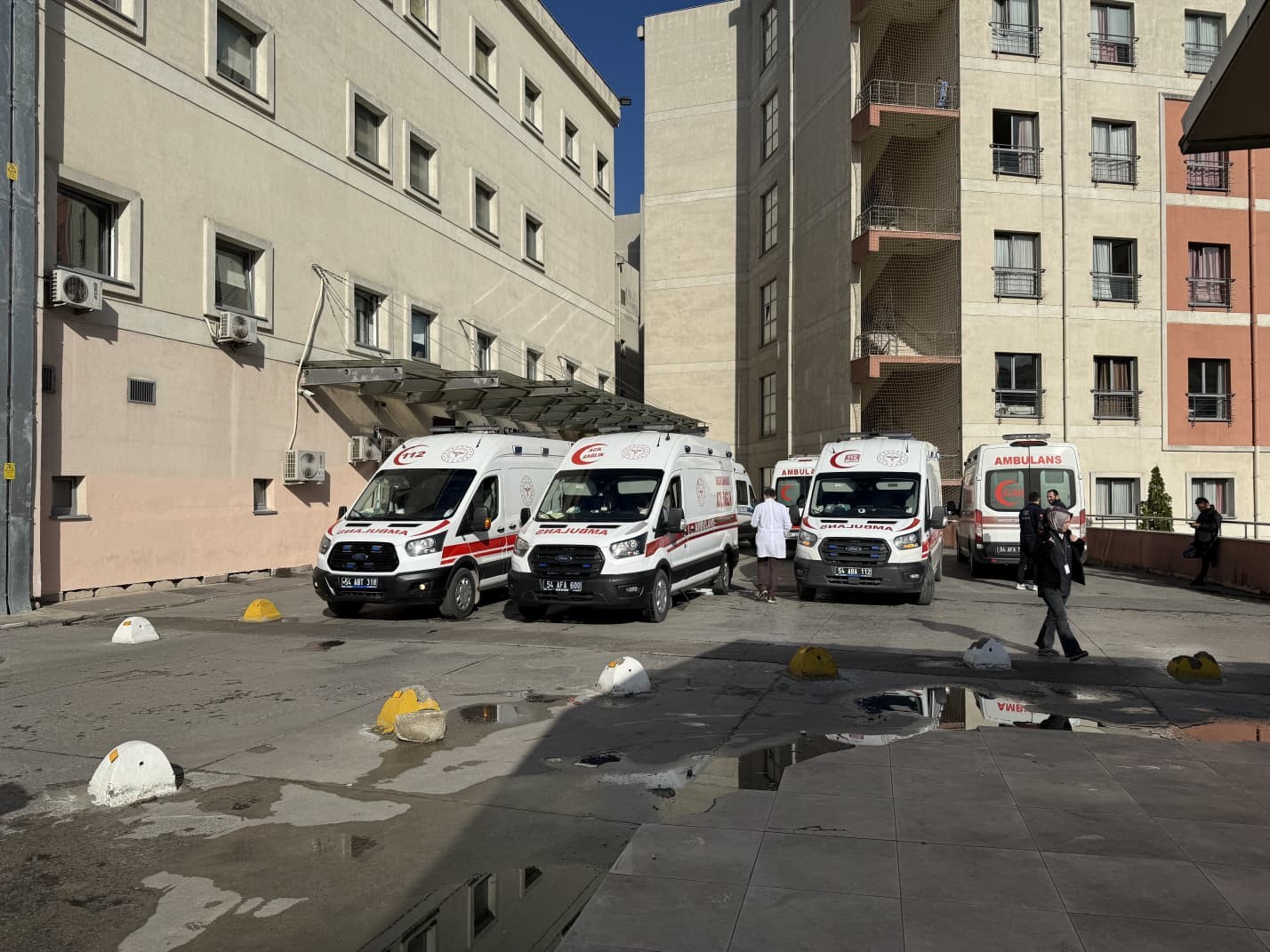 Alkol masasında çıkan tartışma kanlı bitti
Alkol masasında çıkan tartışma kanlı bitti