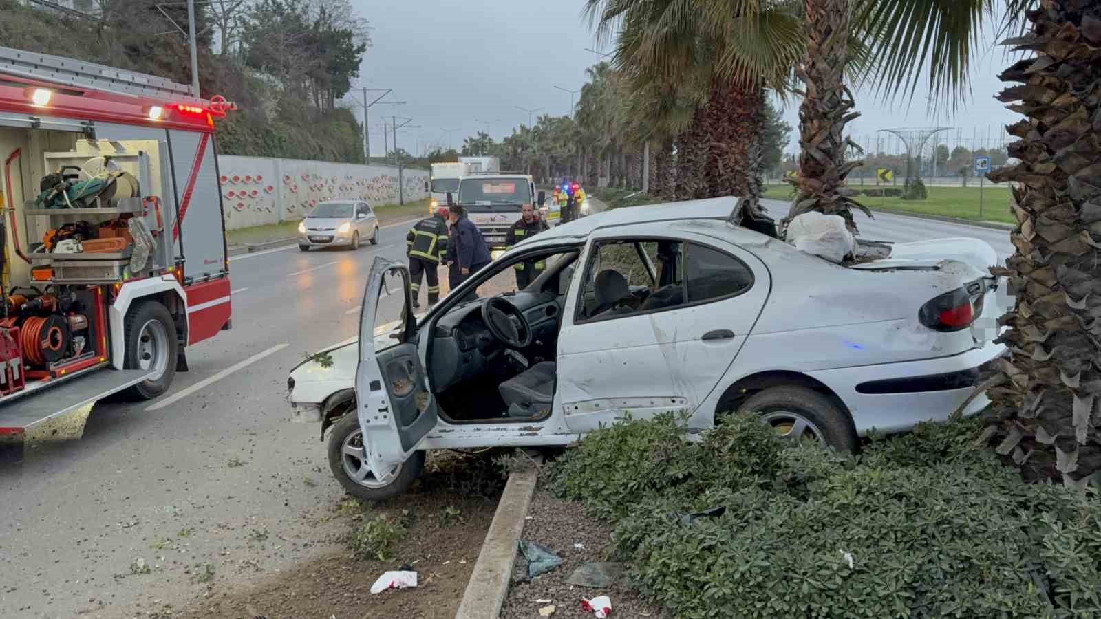 Alkolden işlem yapılan sürücü yeniden direksiyona geçip kaza yaptı: 4 yaralı
