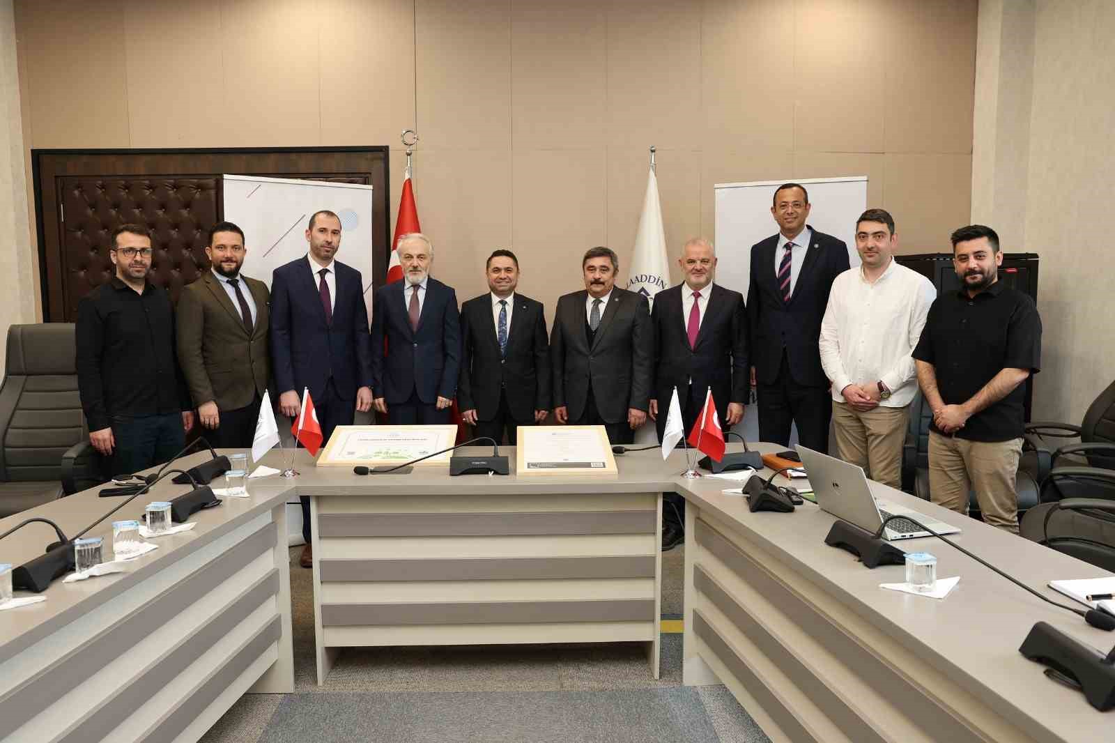 ALKÜ, yeşil enerjide Türkiye’nin ilk üniversitesi oldu
