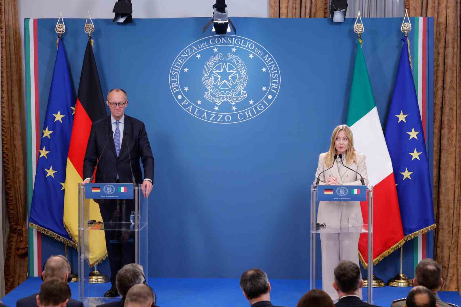 Almanya Başbakanı Merz: "Avrupa, Arktik’in savunması için daha fazlasını yapmalı ve yapacak"
