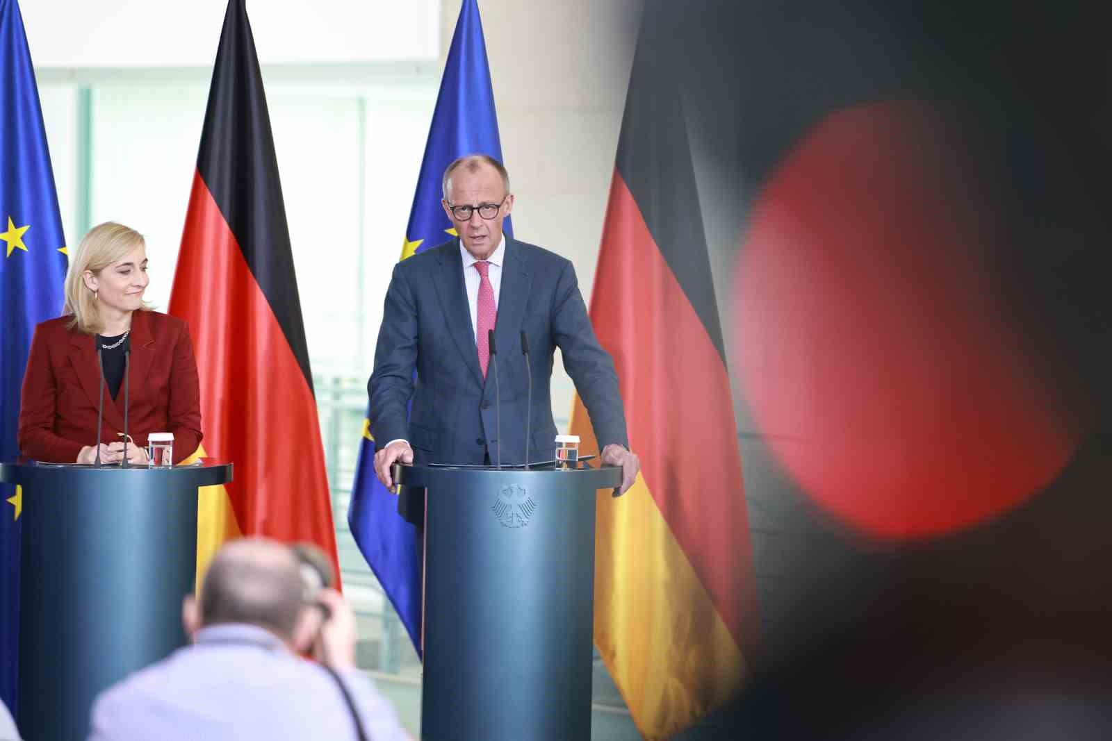 Almanya Başbakanı Merz: "Başından beri İran savaşının başlatılmasına şüpheyle yaklaştım"
