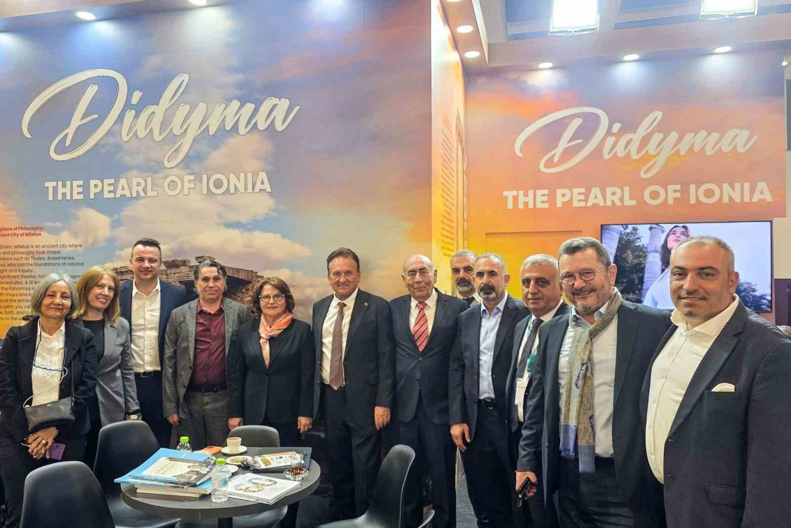 Almanya’daki fuarda Didim Belediyesi standına yoğun ilgi
Almanya’daki fuarda Didim Belediyesi standına yoğun ilgi