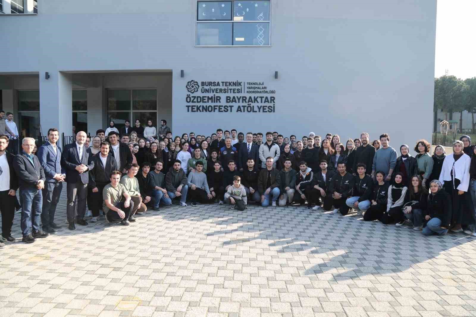 Alper Gezeravcı’dan BTÜ öğrencilerinin TEKNOFEST projelerine tam not
