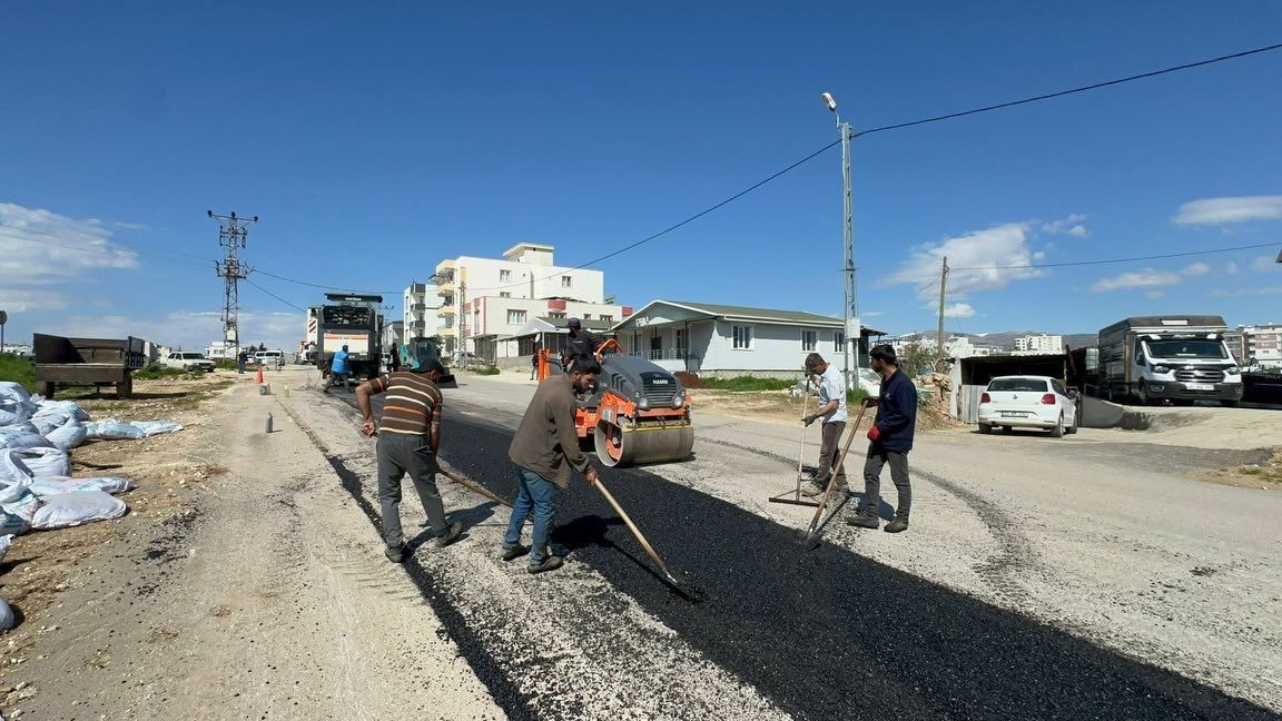 Alt yapı ve üst yapı çalışmaları devam ediyor
