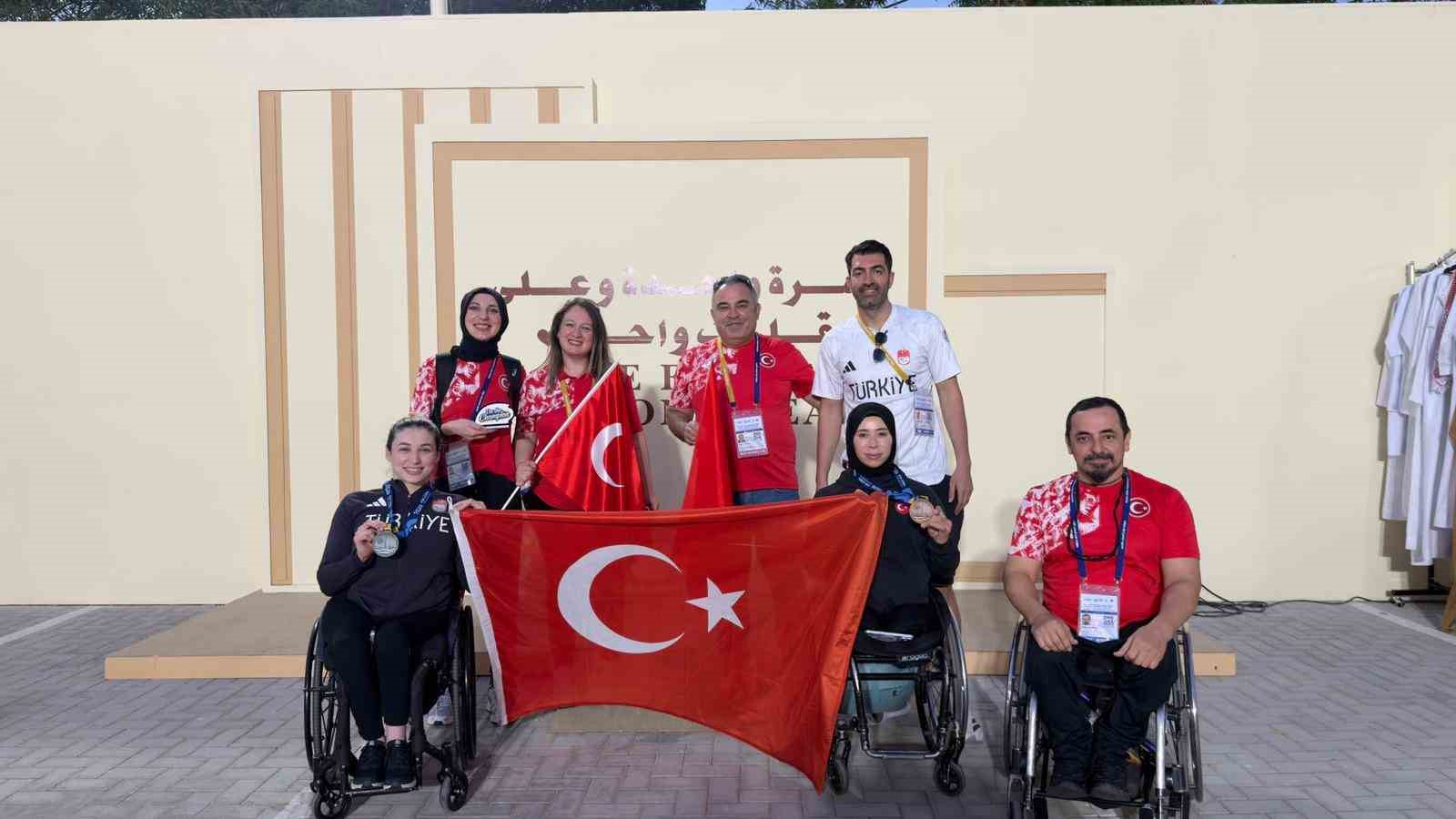 ’Altın Kızlar’, Dubai’de madalya kazandı
