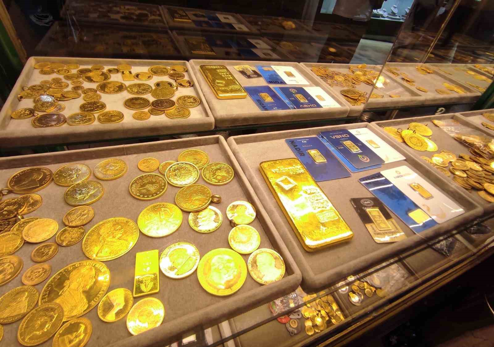 Altın ve gümüşten yeni rekor
