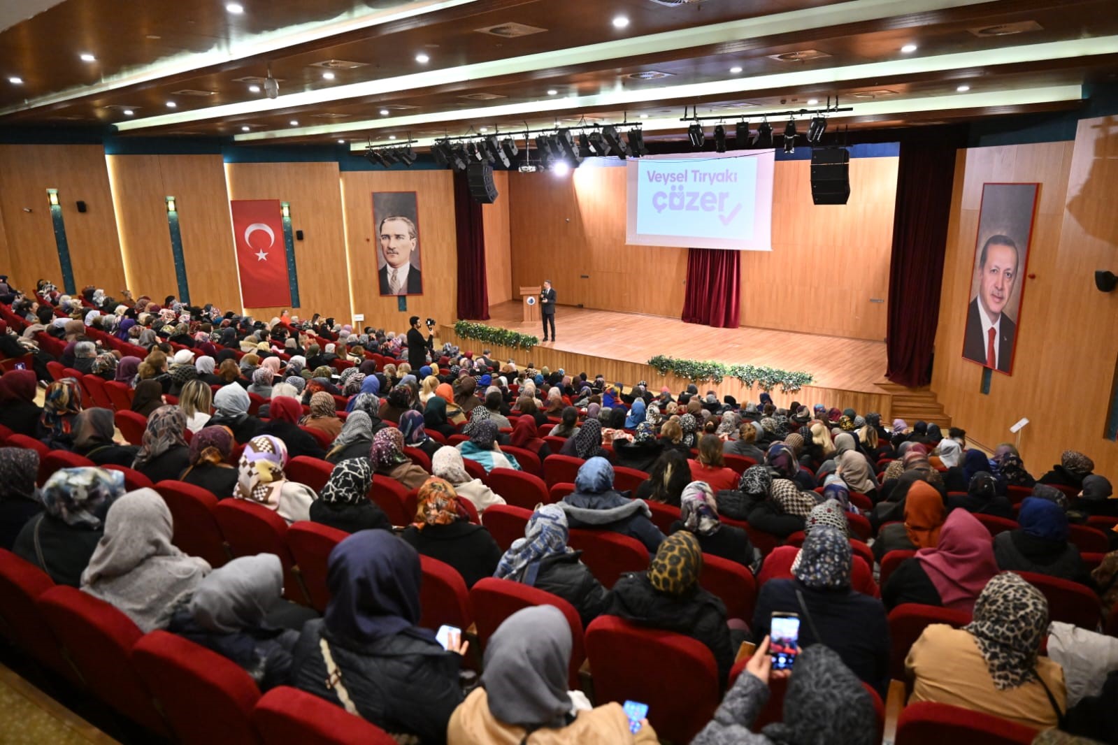 Altındağ’da yeni yılın ilk mahalle buluşması gerçekleşti
Altındağ’da yeni yılın ilk mahalle buluşması gerçekleşti