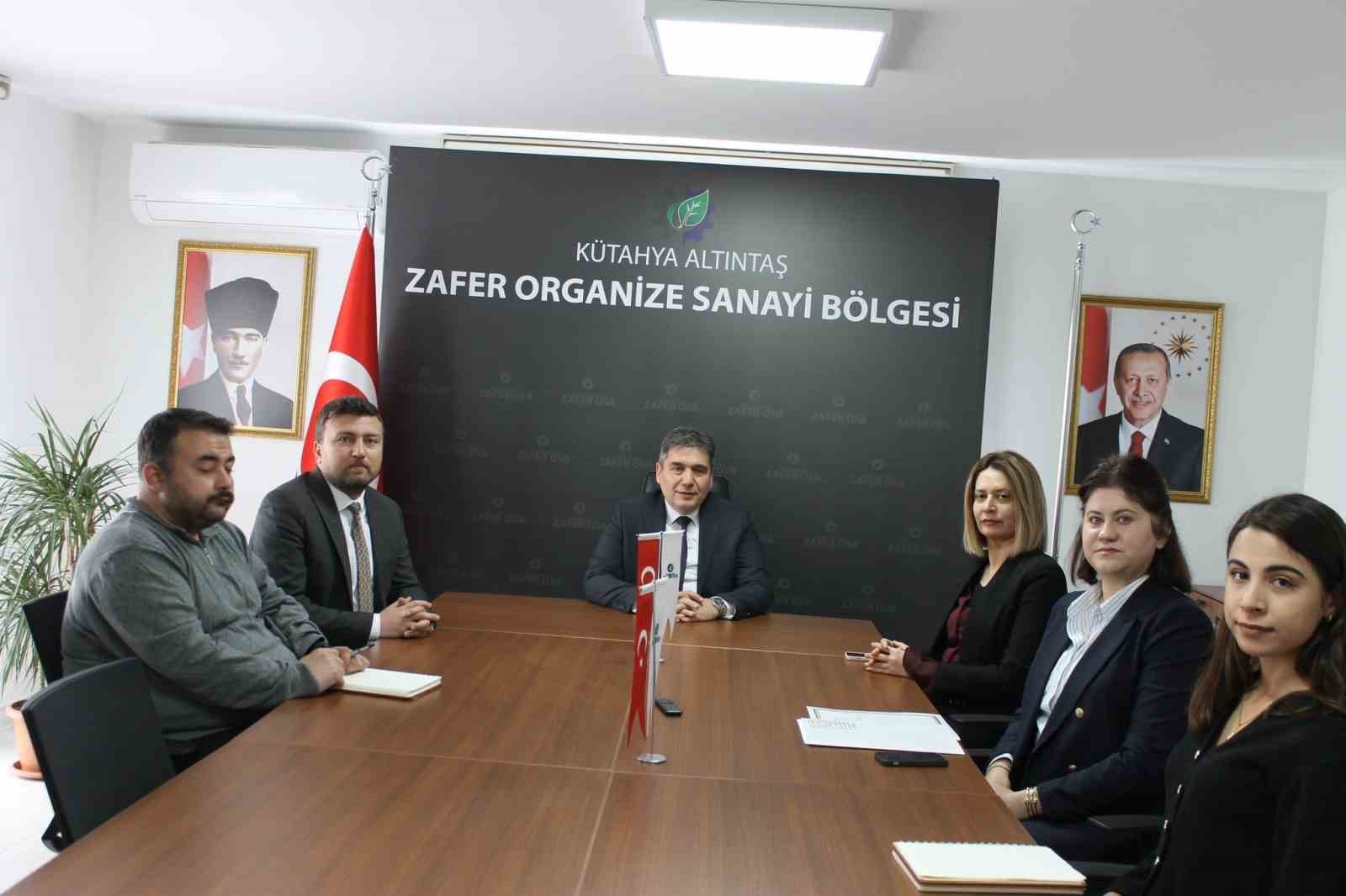 Altıntaş’ta ’Hamilik’ projesinin iş birliği protokolü imzalandı
Altıntaş’ta ’Hamilik’ projesinin iş birliği protokolü imzalandı