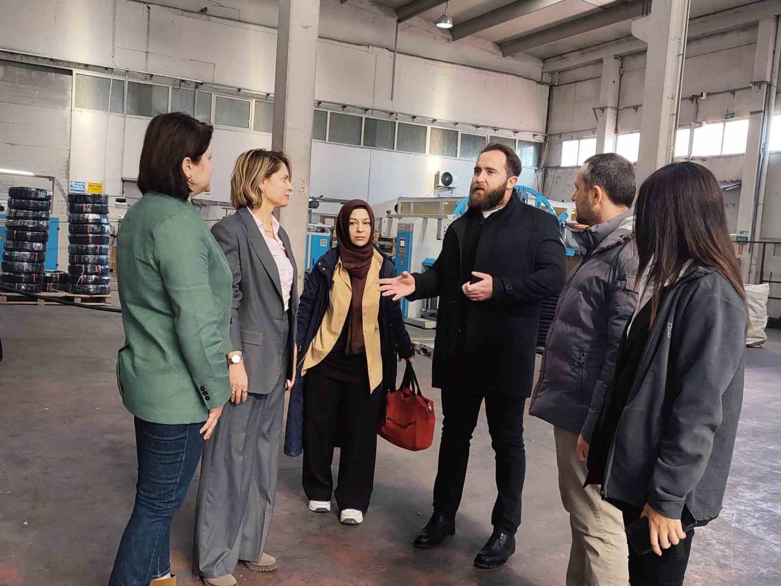 Altıntaş’ta okul-sanayi iş birliğini güçlendirme çalışmaları
