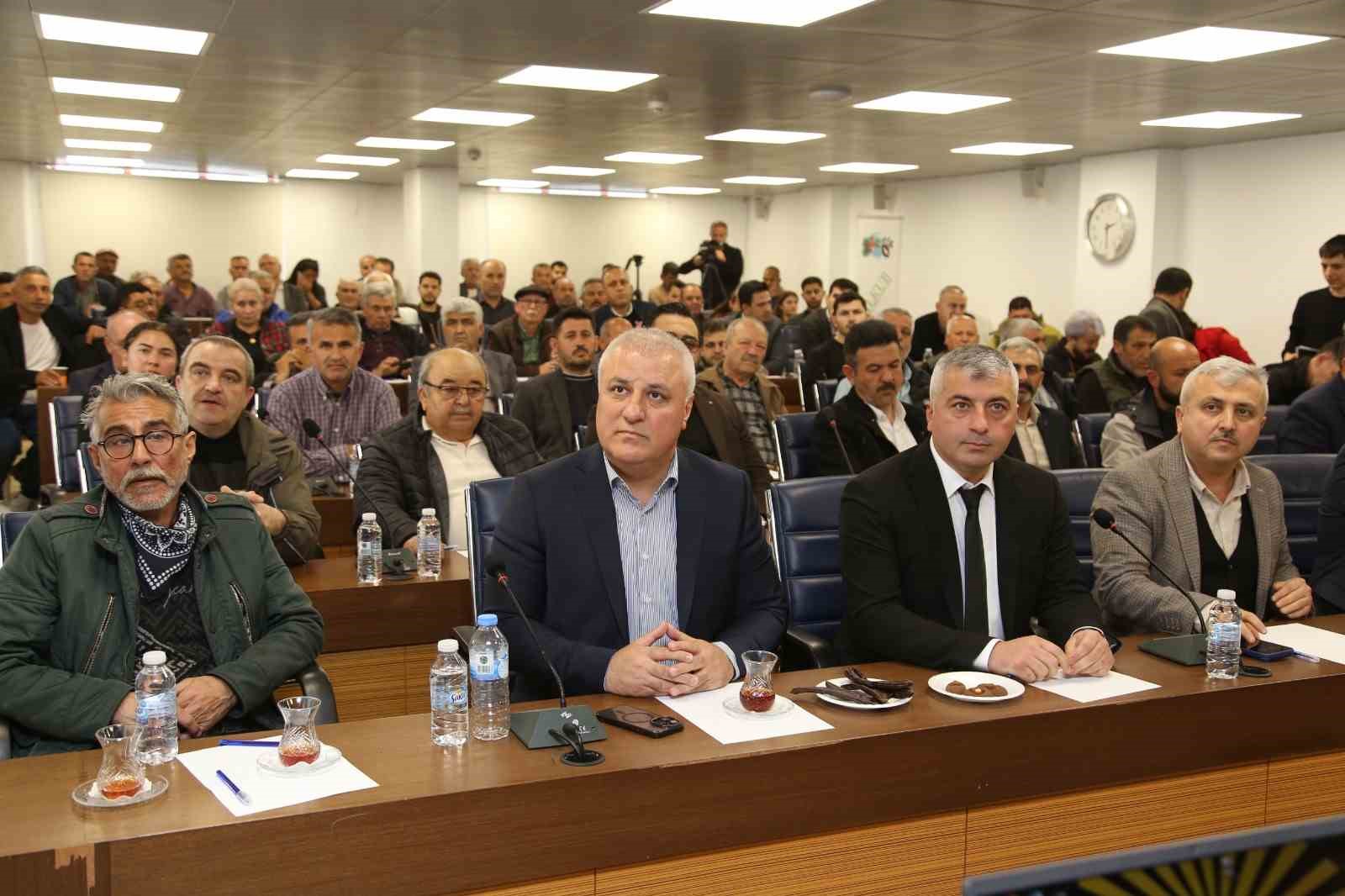 ALTSO Başkanı Erdem: "Alanya keçiboynuzunu uluslararası alanda tanıtmak adına çalışmalarımıza kararlılıkla devam edeceğiz"
