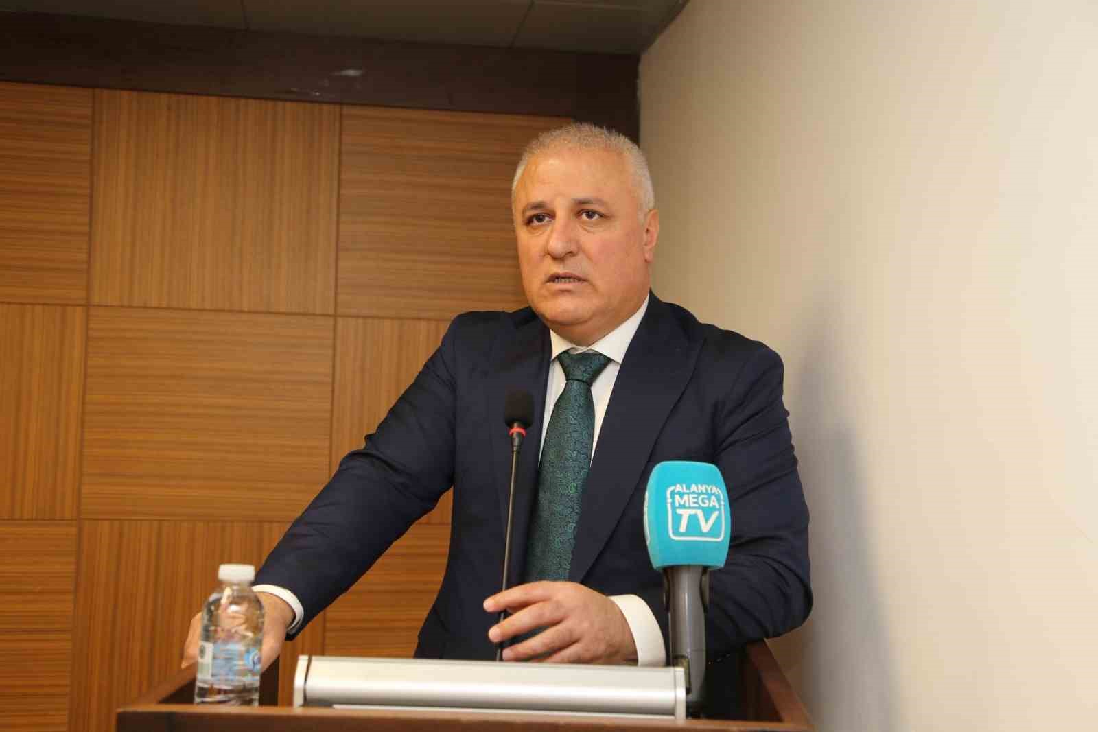 ALTSO Başkanı Erdem: "Arıtma müjdesini aldık"
ALTSO Başkanı Erdem: "Arıtma müjdesini aldık"