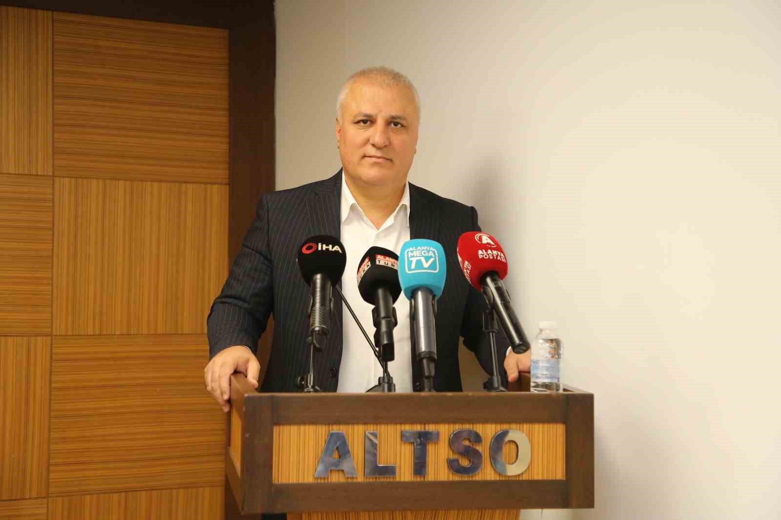 ALTSO Başkanı Erdem: "Kredi kullanılarak tatil yapılması sektöre katkı sağlayacak"
