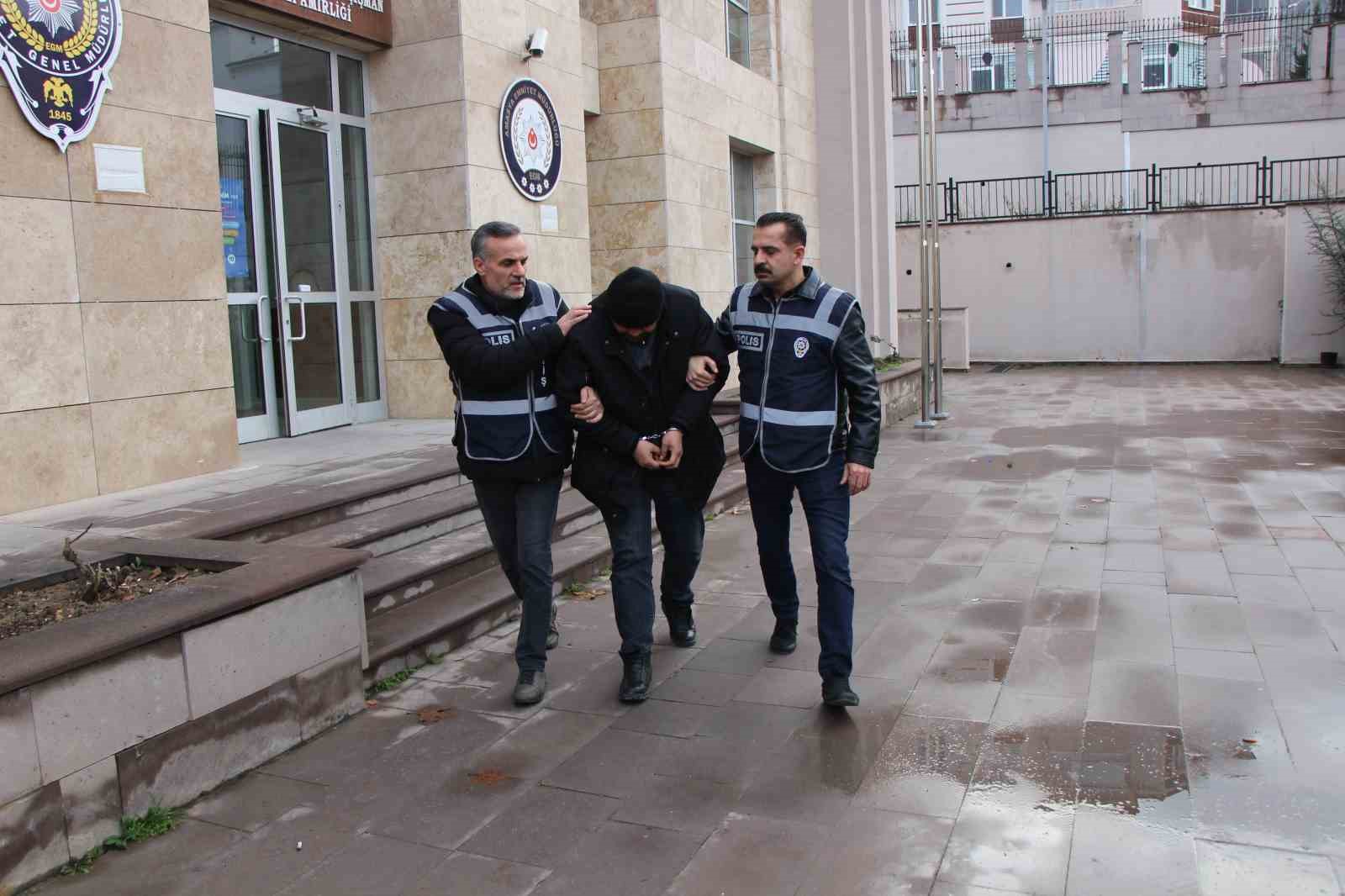 Amasya’da 16 yıl hapis cezasına çarptırılan şahıs yakalandı
