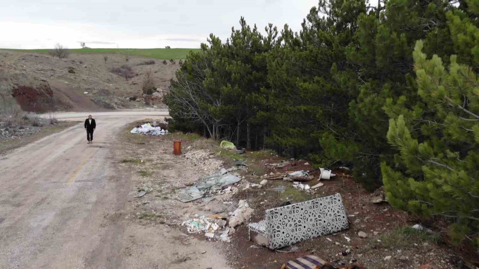 Amasya’da orman çöplüğe dönüştü: "Bu toprakları piyangodan kazanmadık"
