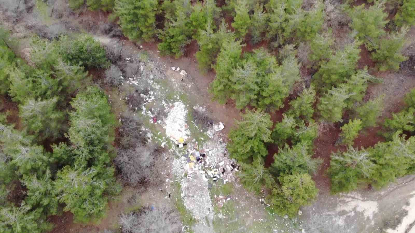 Amasya’da orman çöplüğe dönüştü: "Bu toprakları piyangodan kazanmadık"
