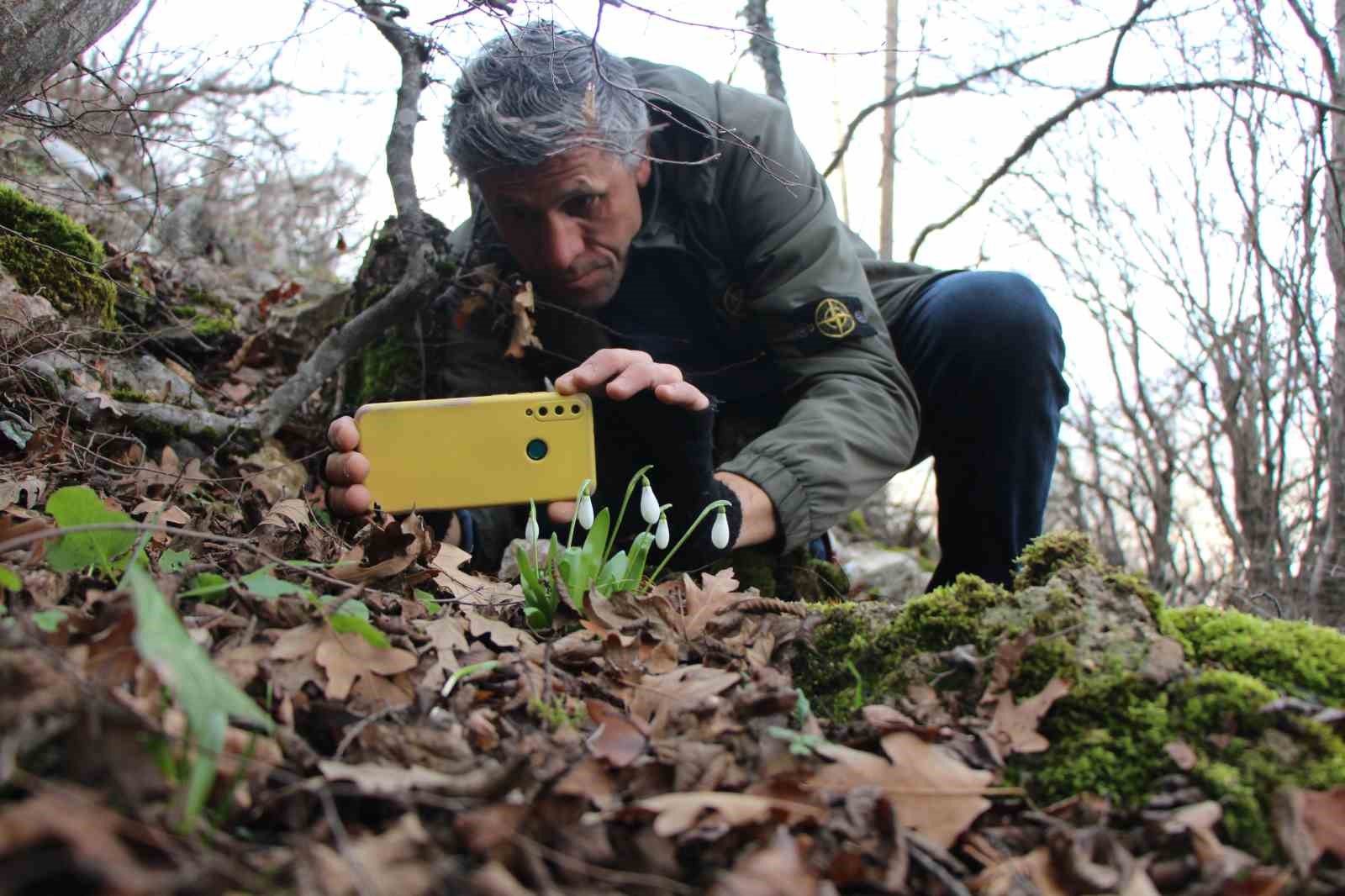 Amasya’nın dağlarında çiçekler açmaya başladı: "Anadolu’daki bitkiler milli servet"

