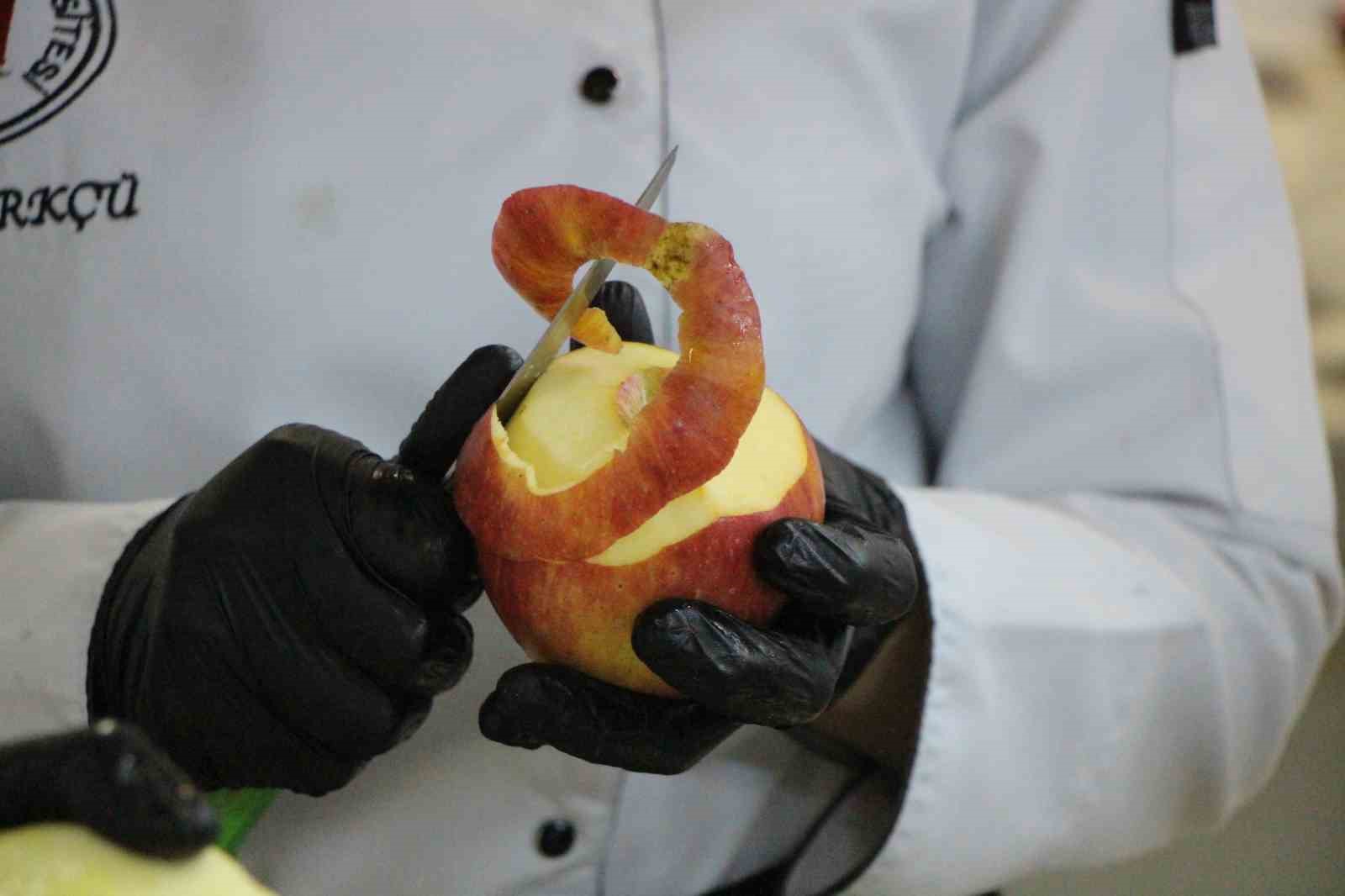 Amasya’nın yeni lezzeti ‘elmalı baklava’
